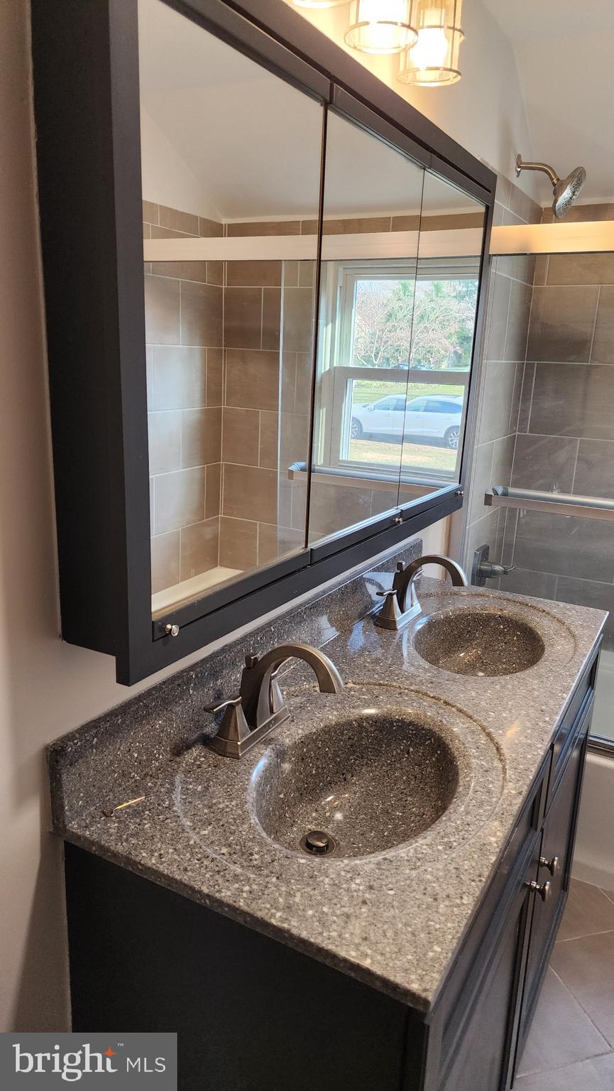 MERRYBROOK - Residential