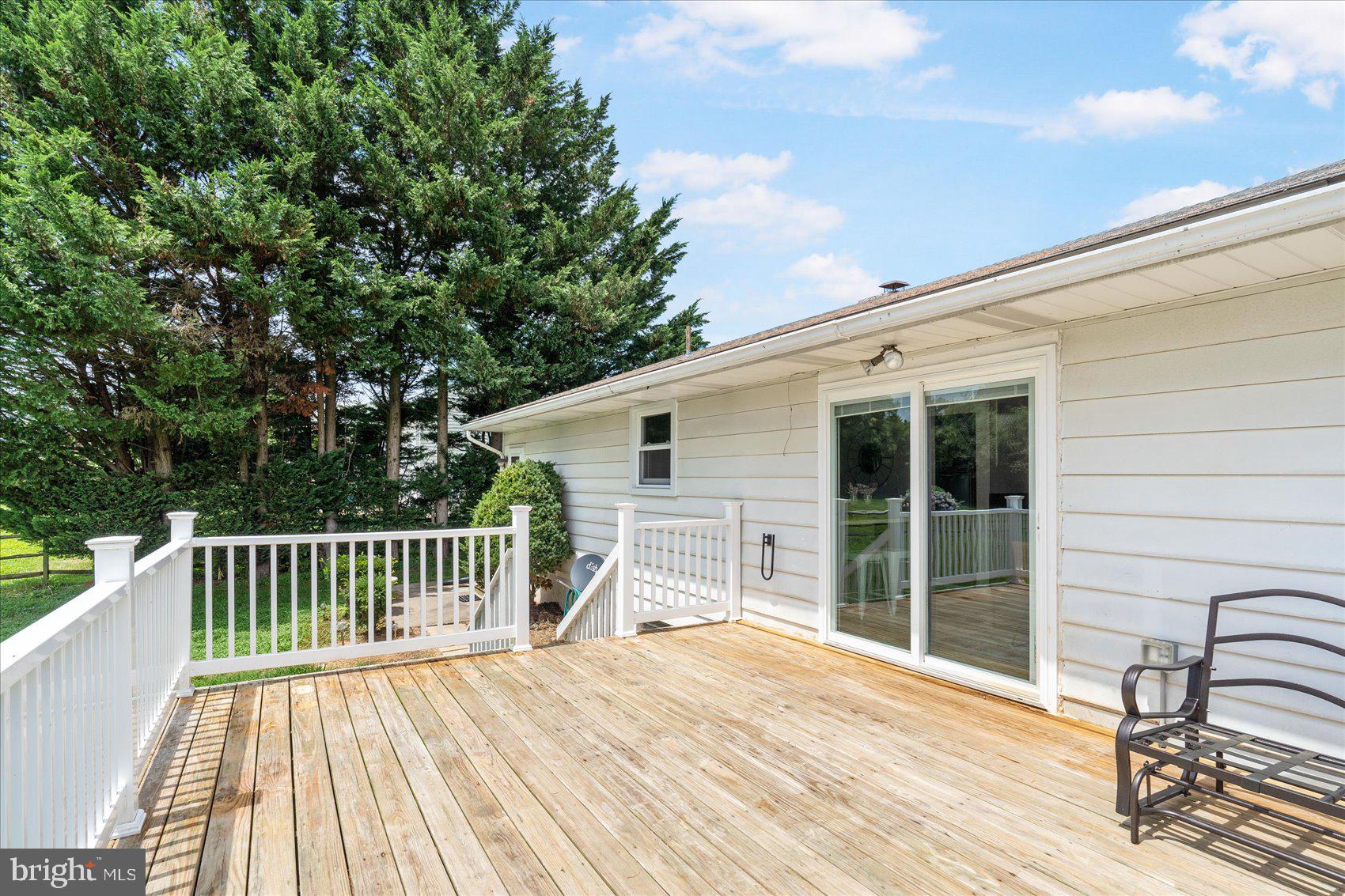 HAMPSTEAD - Residential