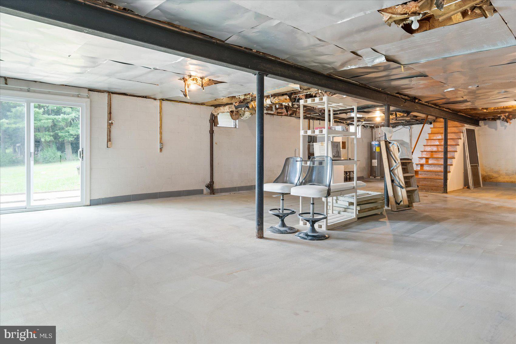 HAMPSTEAD - Residential