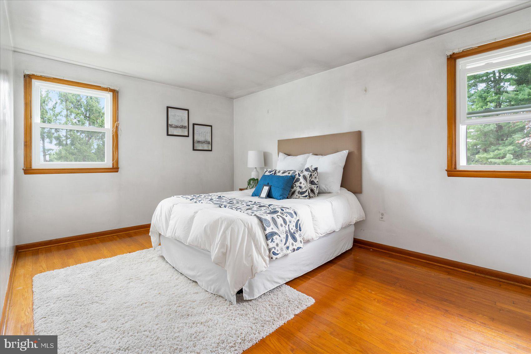 HAMPSTEAD - Residential