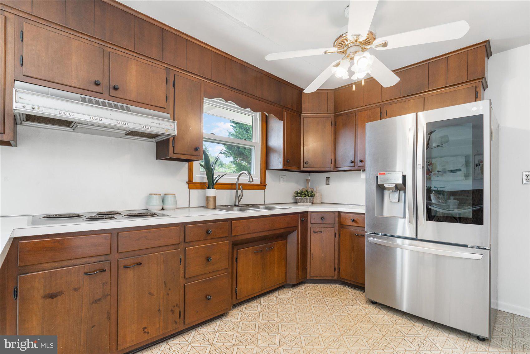 HAMPSTEAD - Residential