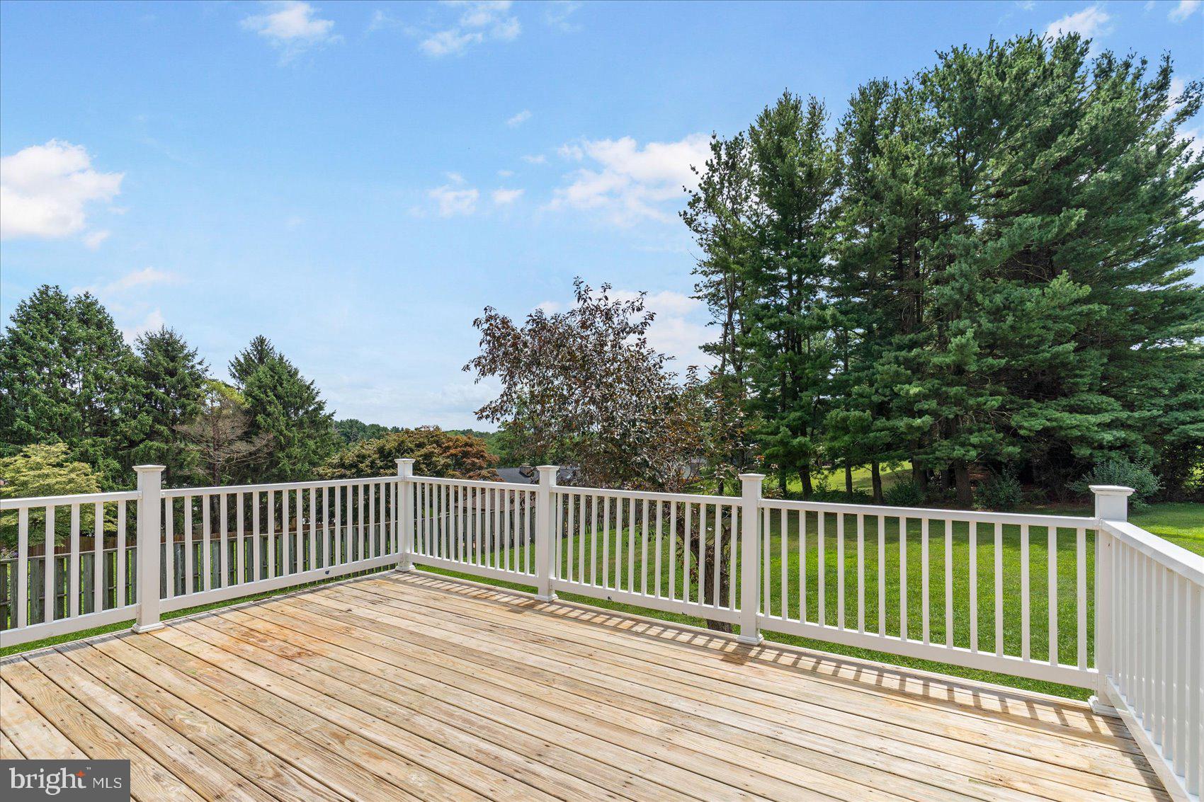 HAMPSTEAD - Residential