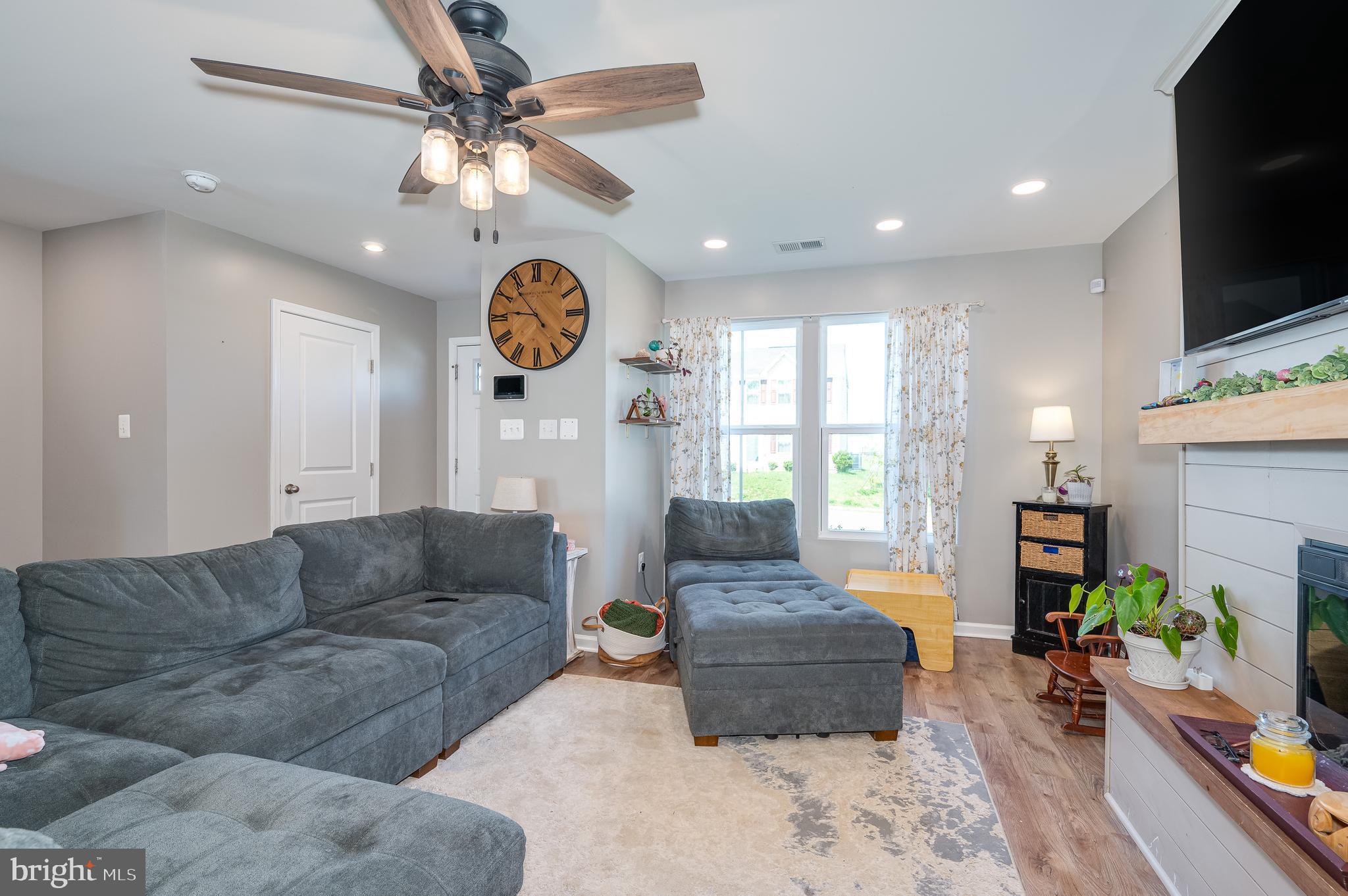 STONECREST - Residential