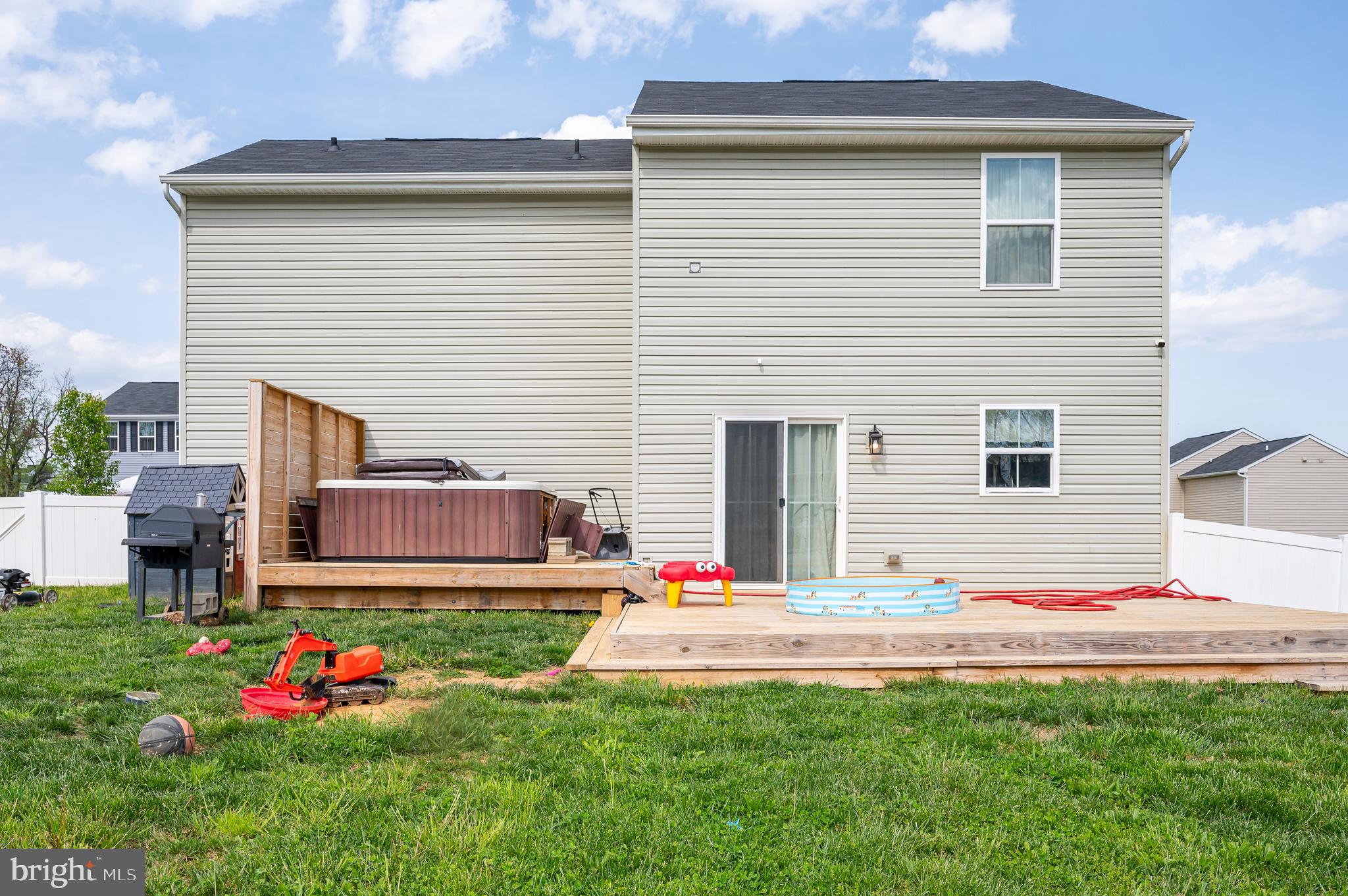 STONECREST - Residential