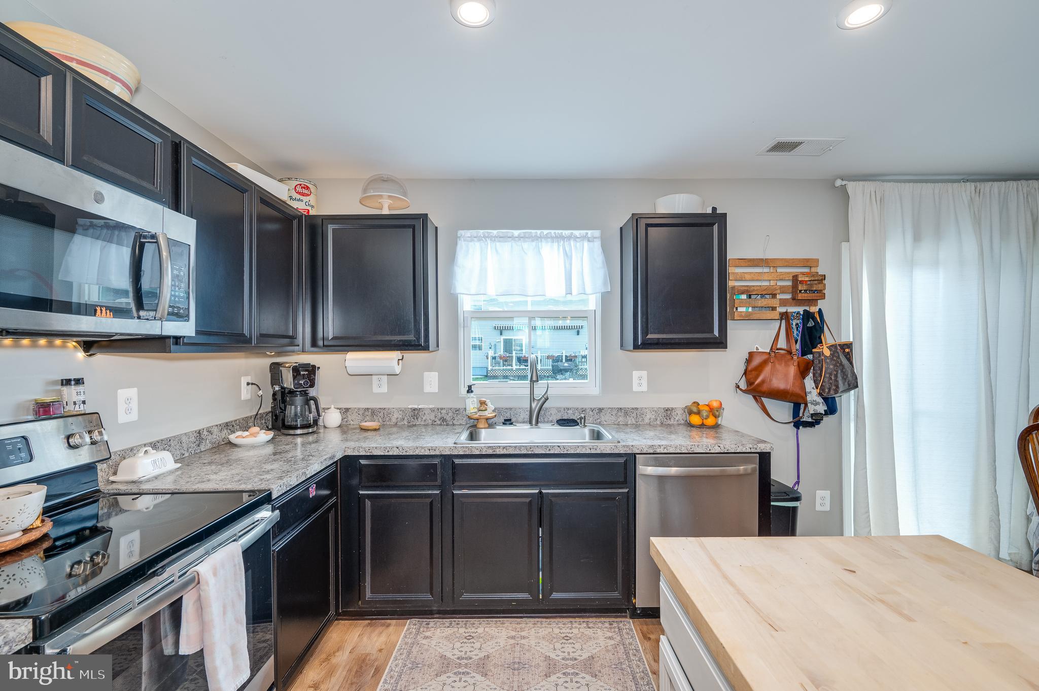 STONECREST - Residential