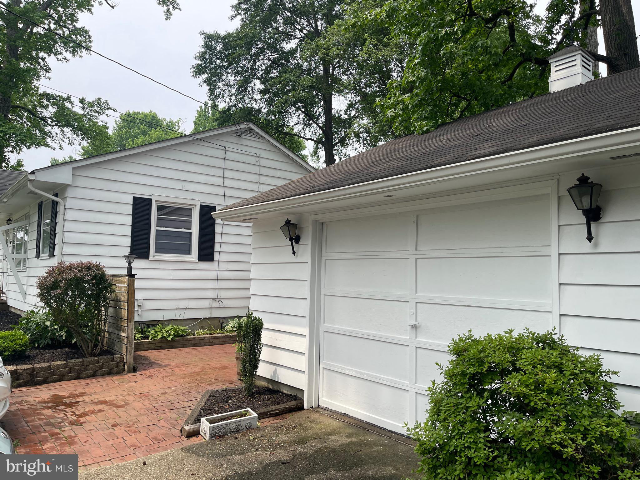 1601 S BURNT MILL ROAD