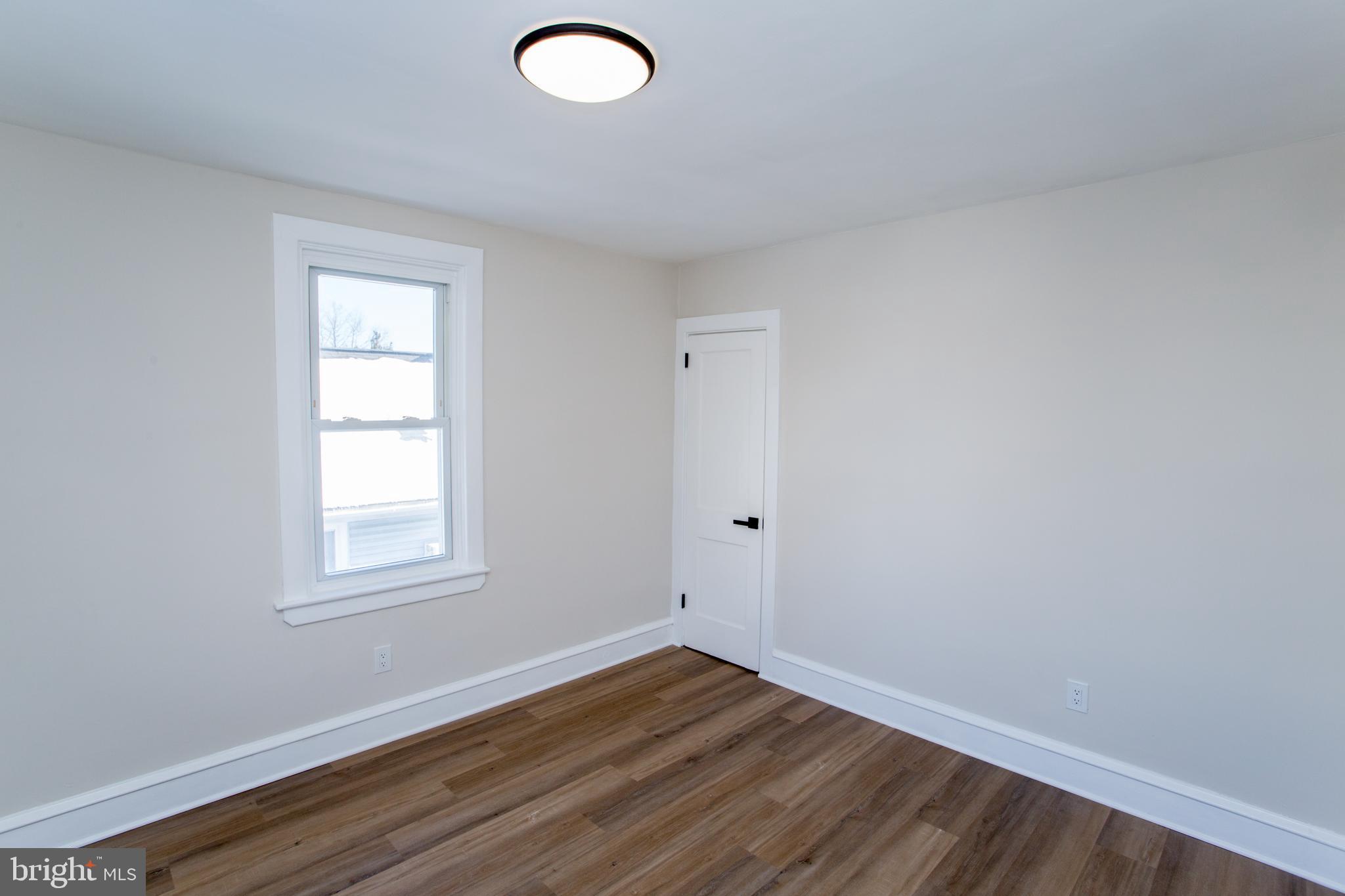 UPLAND VIL - Residential