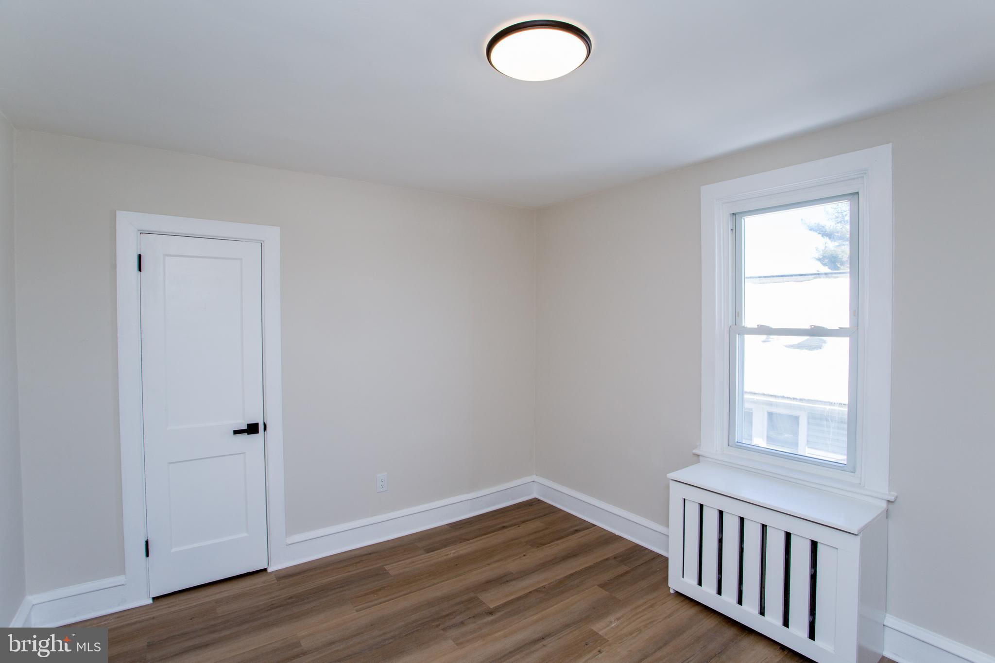 UPLAND VIL - Residential