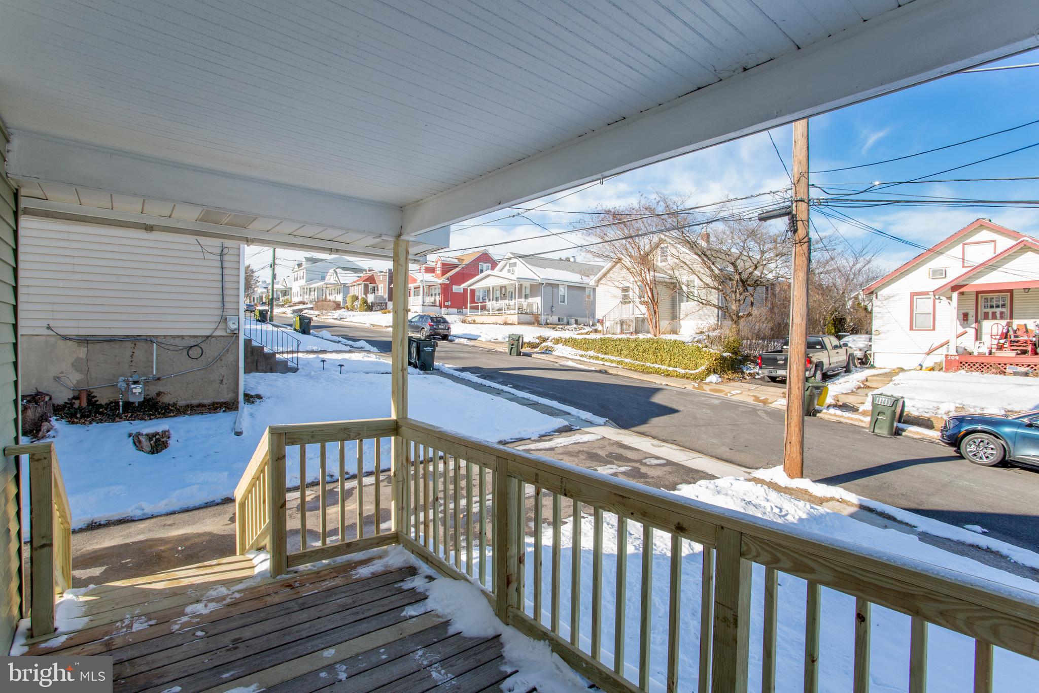 UPLAND VIL - Residential