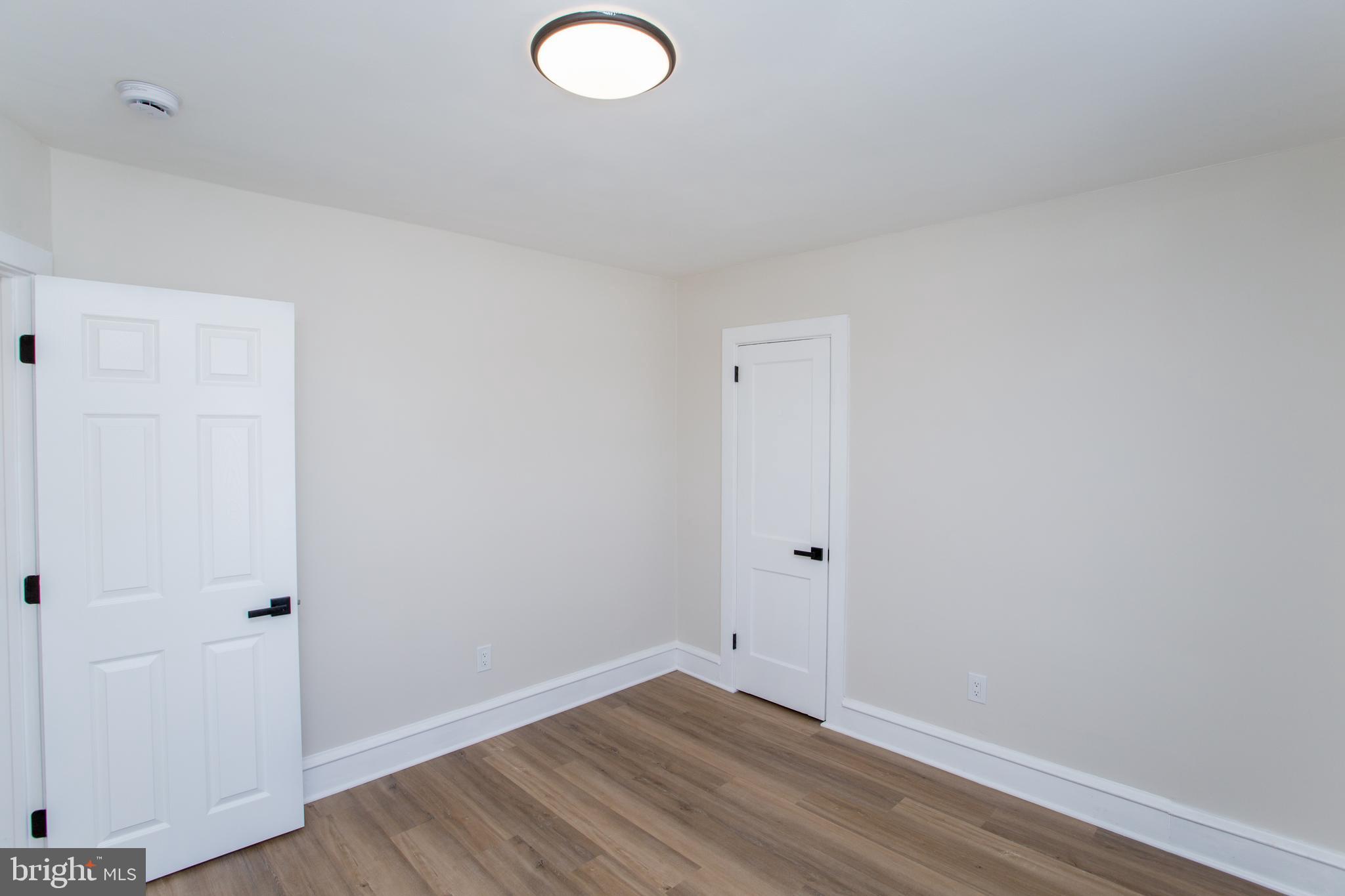 UPLAND VIL - Residential