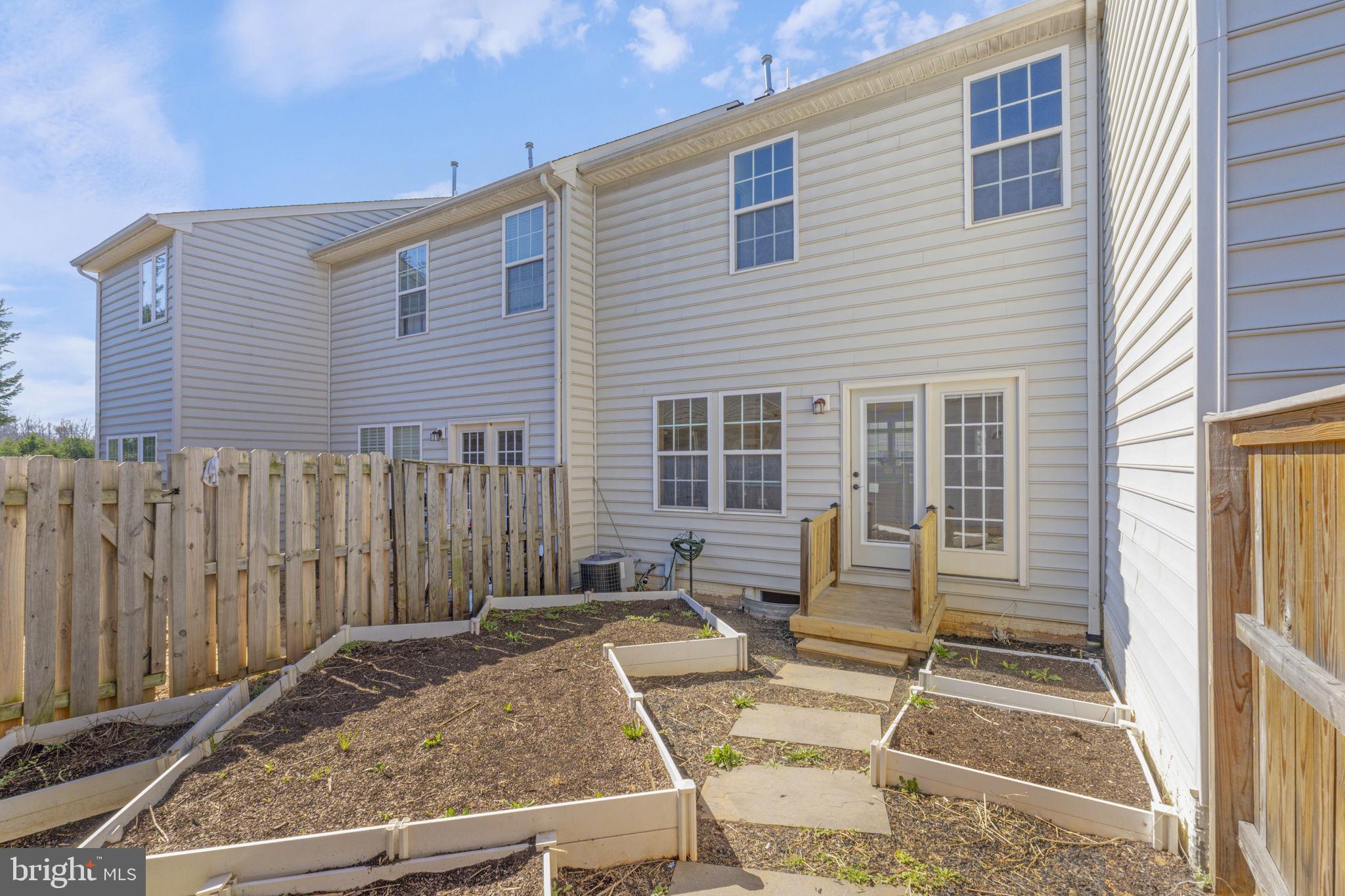 ABINGTON PLACE - Residential