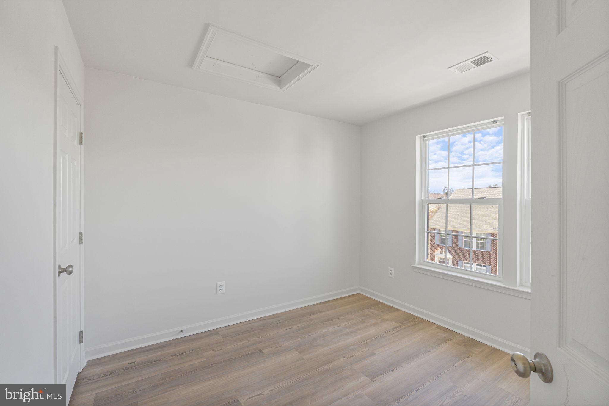 ABINGTON PLACE - Residential