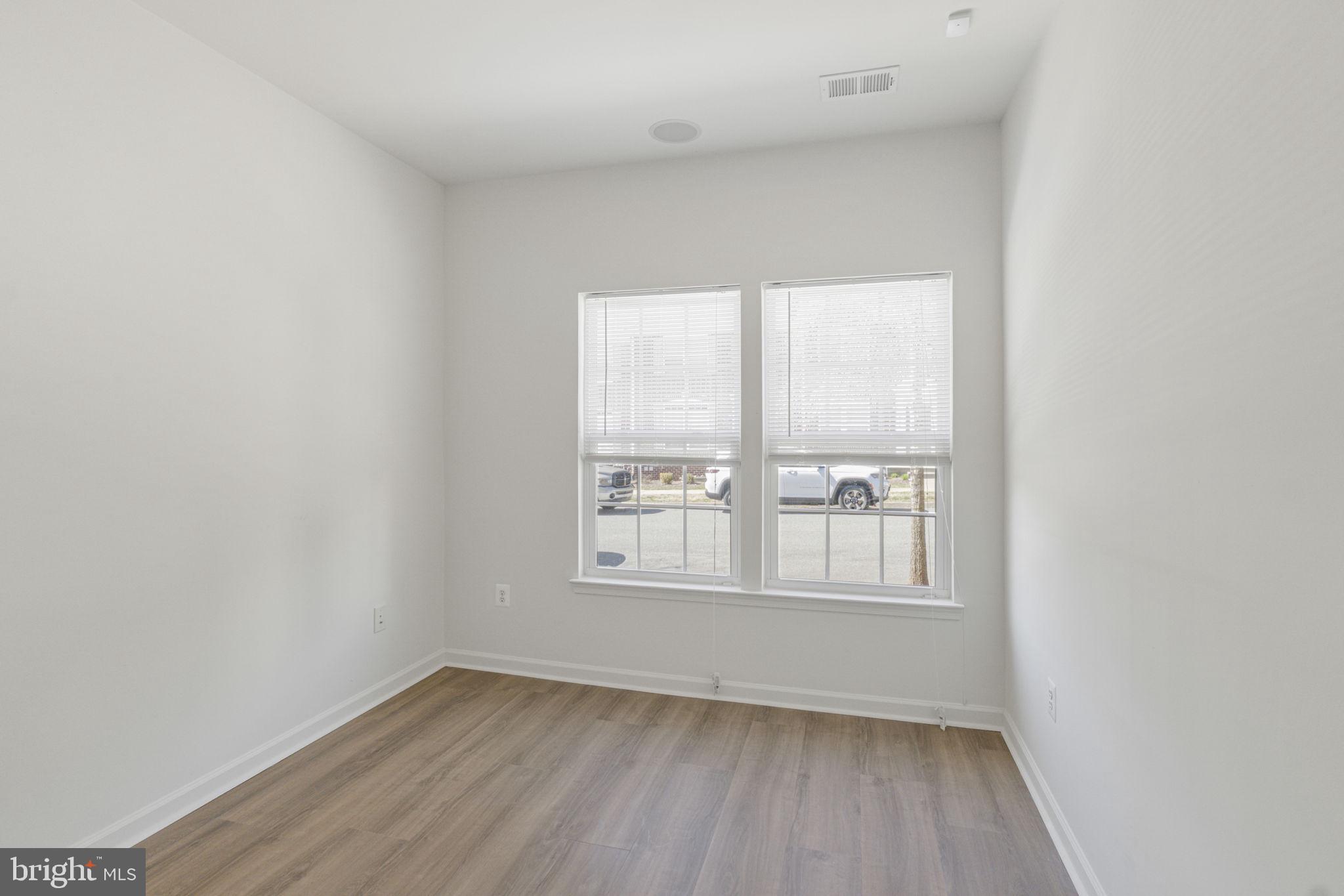 ABINGTON PLACE - Residential