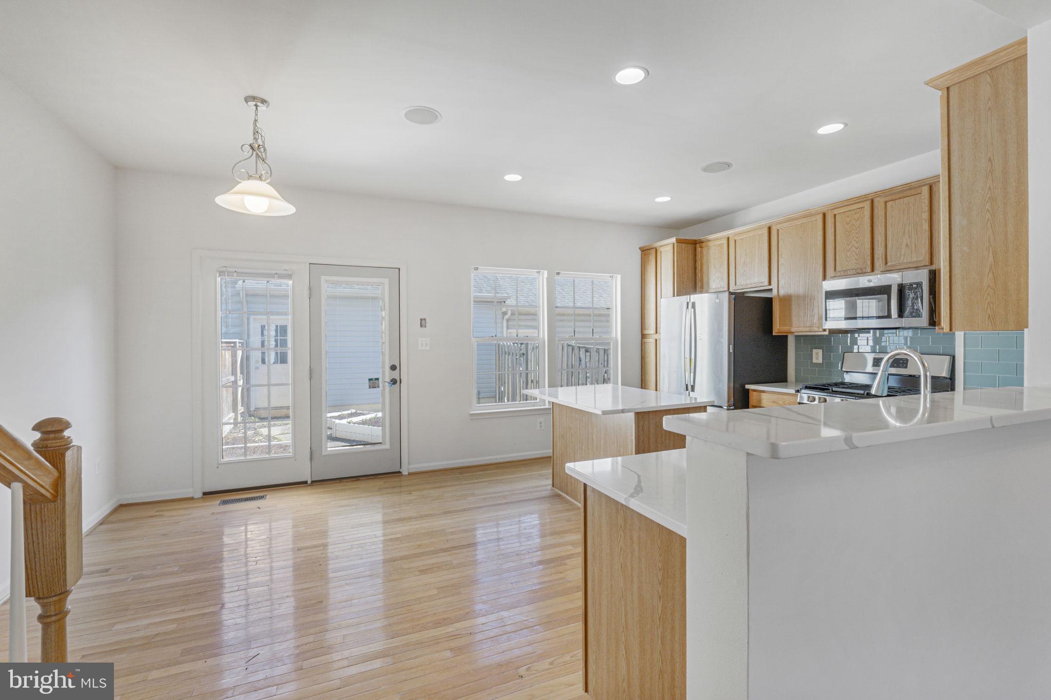 ABINGTON PLACE - Residential