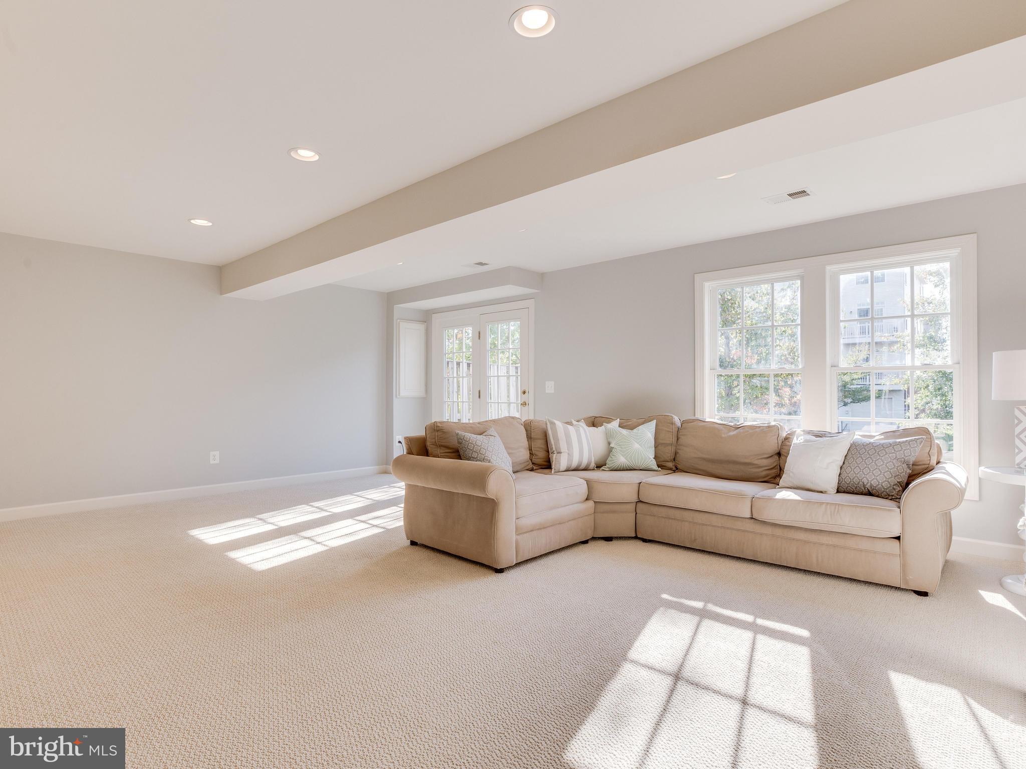 KIRKPATRICK FARMS - Residential