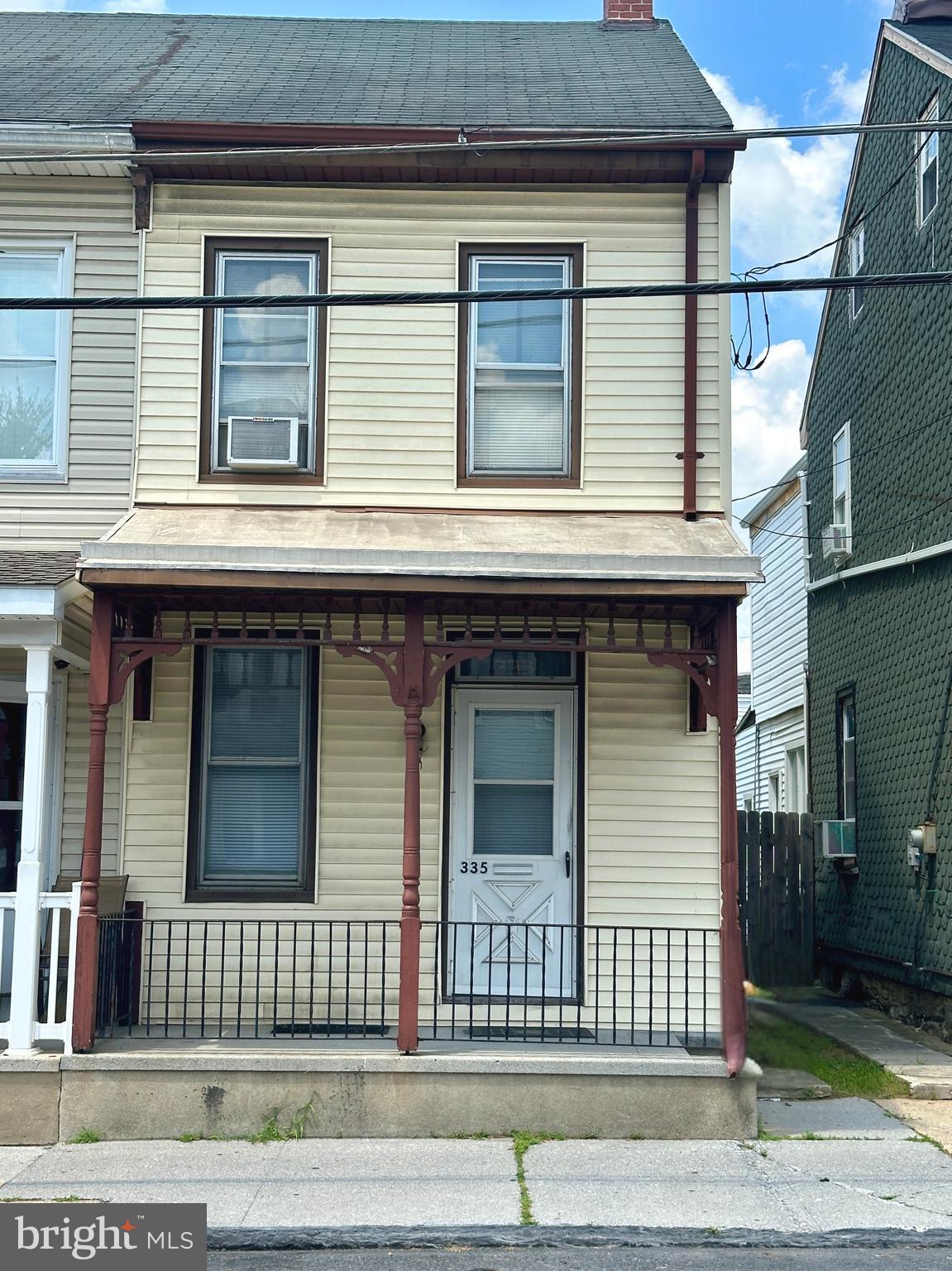 335 N 5TH STREET