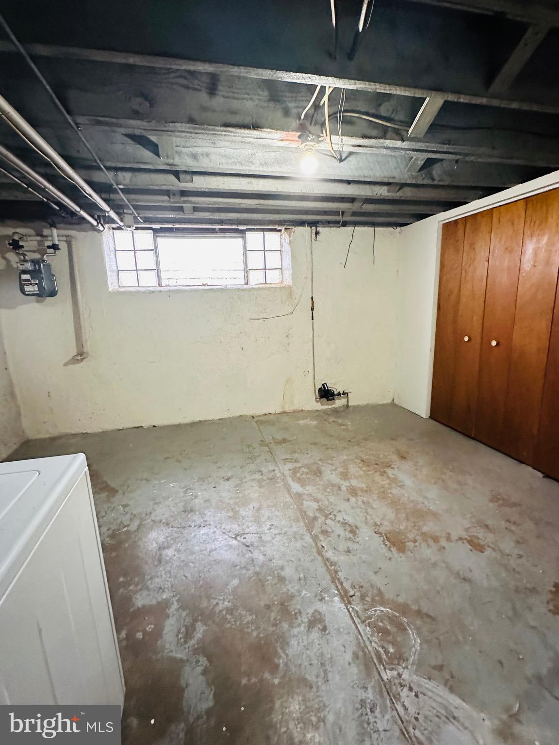 MAYFAIR (WEST) - Residential