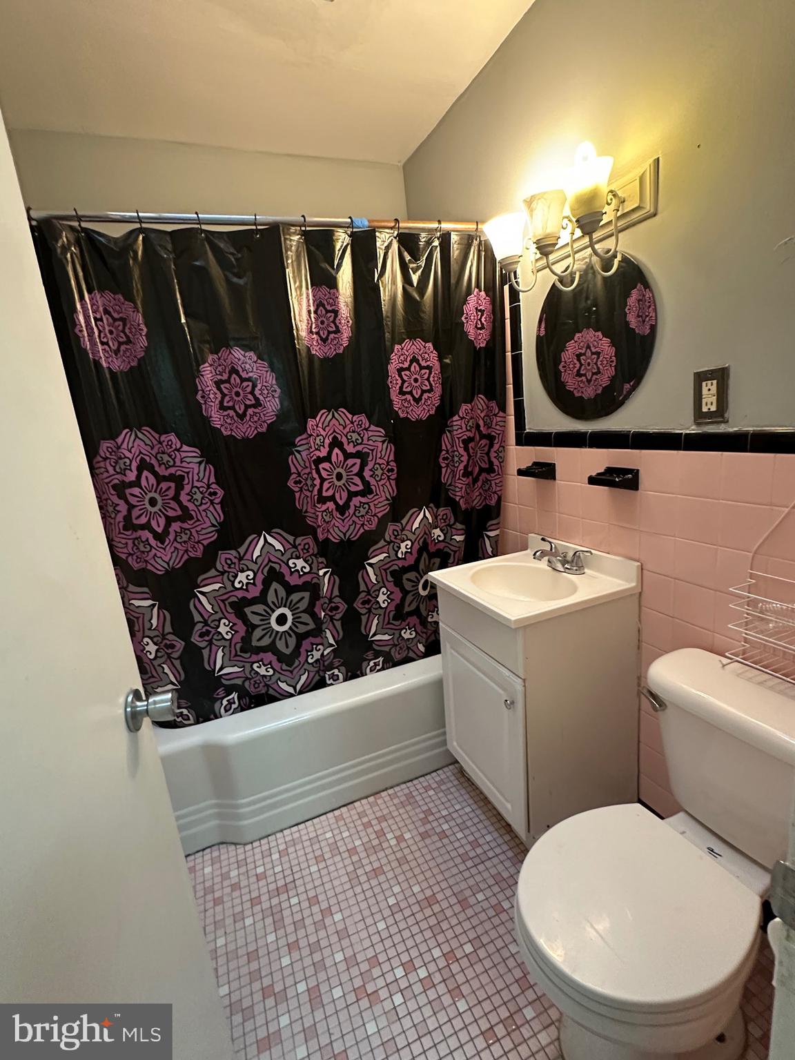 MAYFAIR (WEST) - Residential