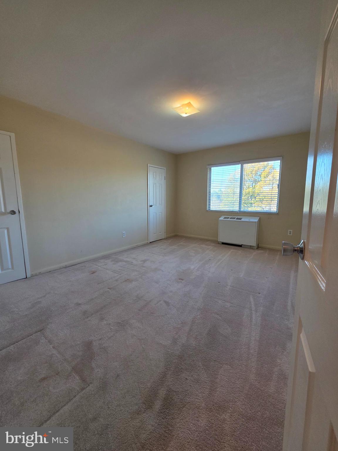 STRATTON HOUSE - Residential Lease