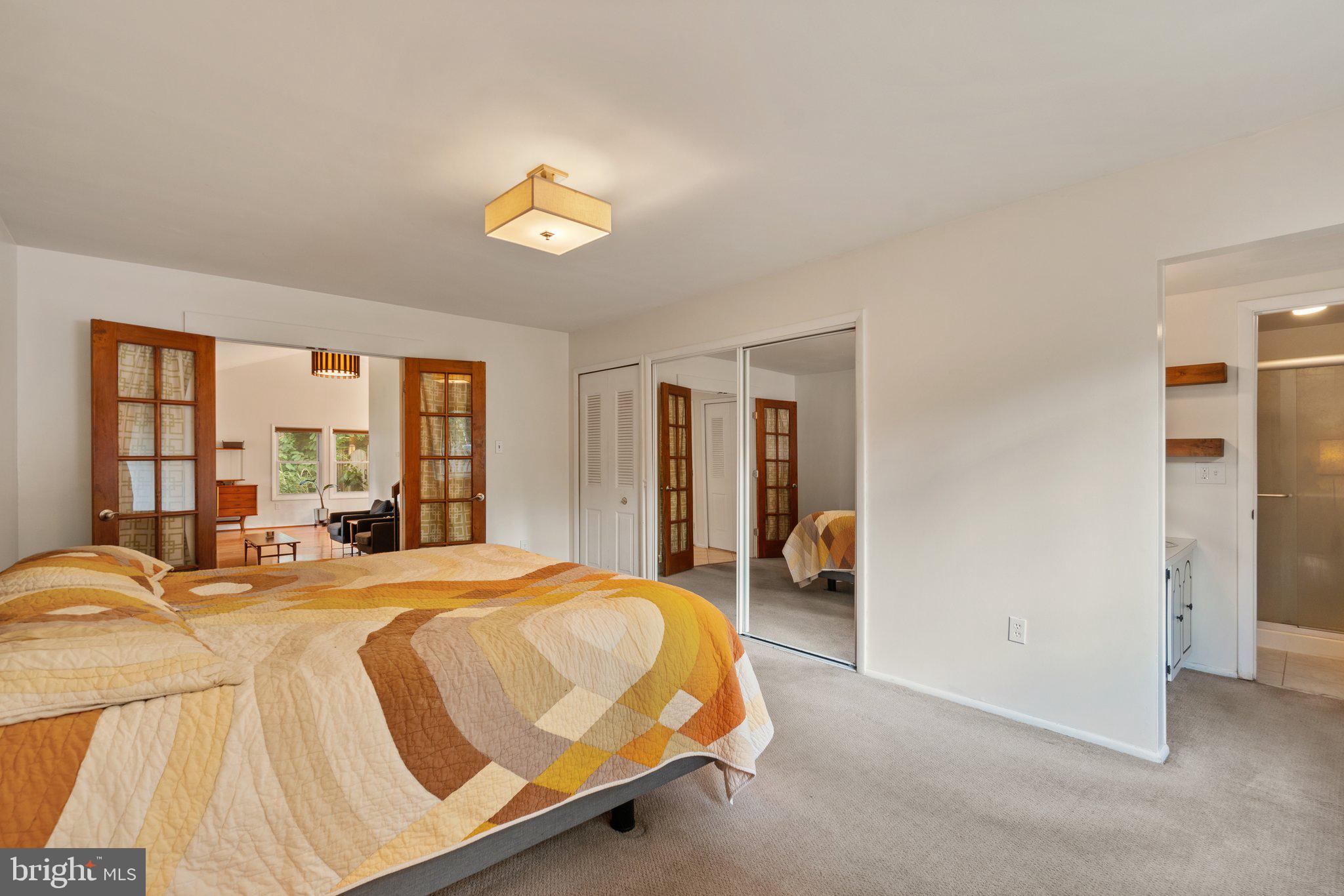 SUGARLAND RUN - Residential