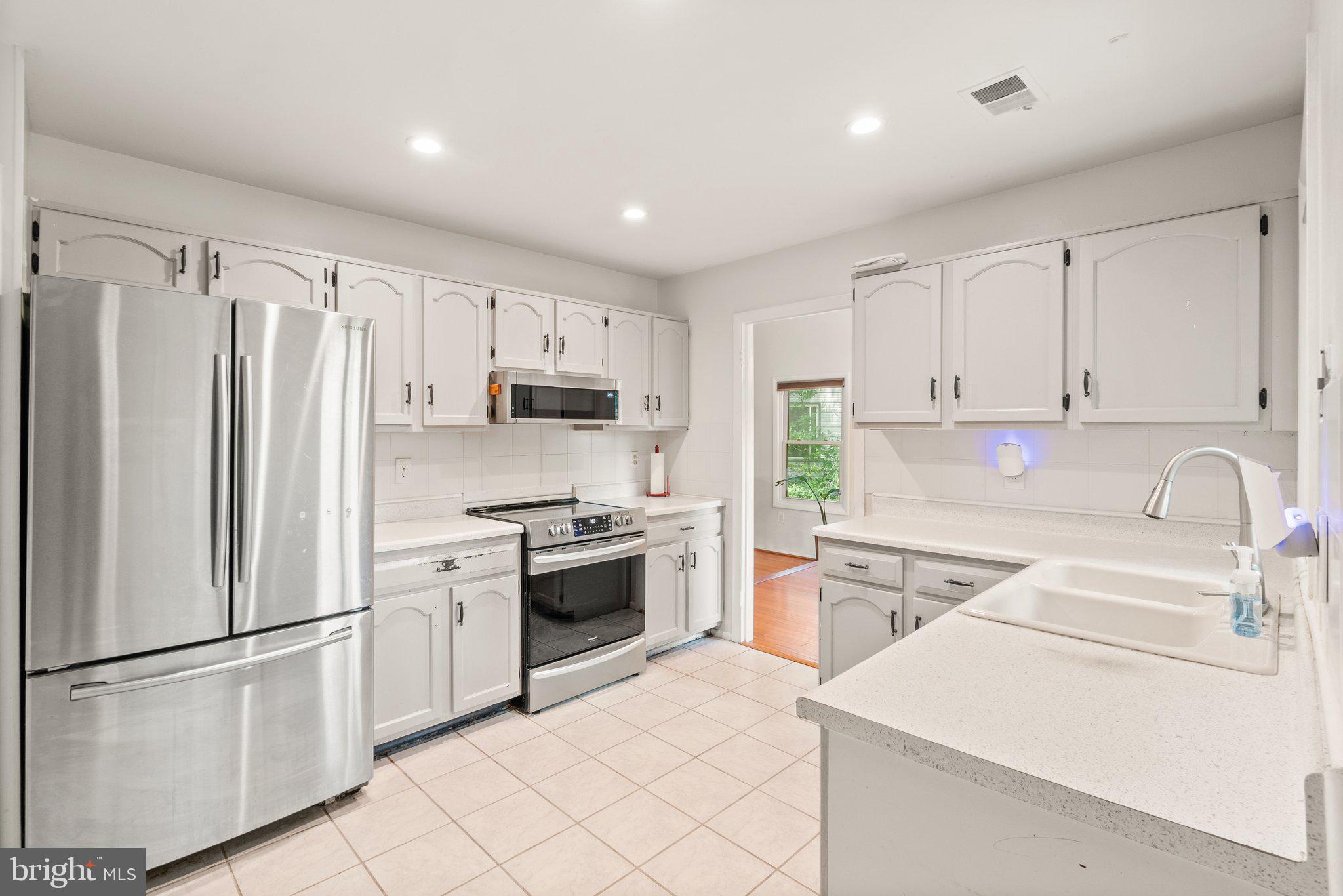 SUGARLAND RUN - Residential