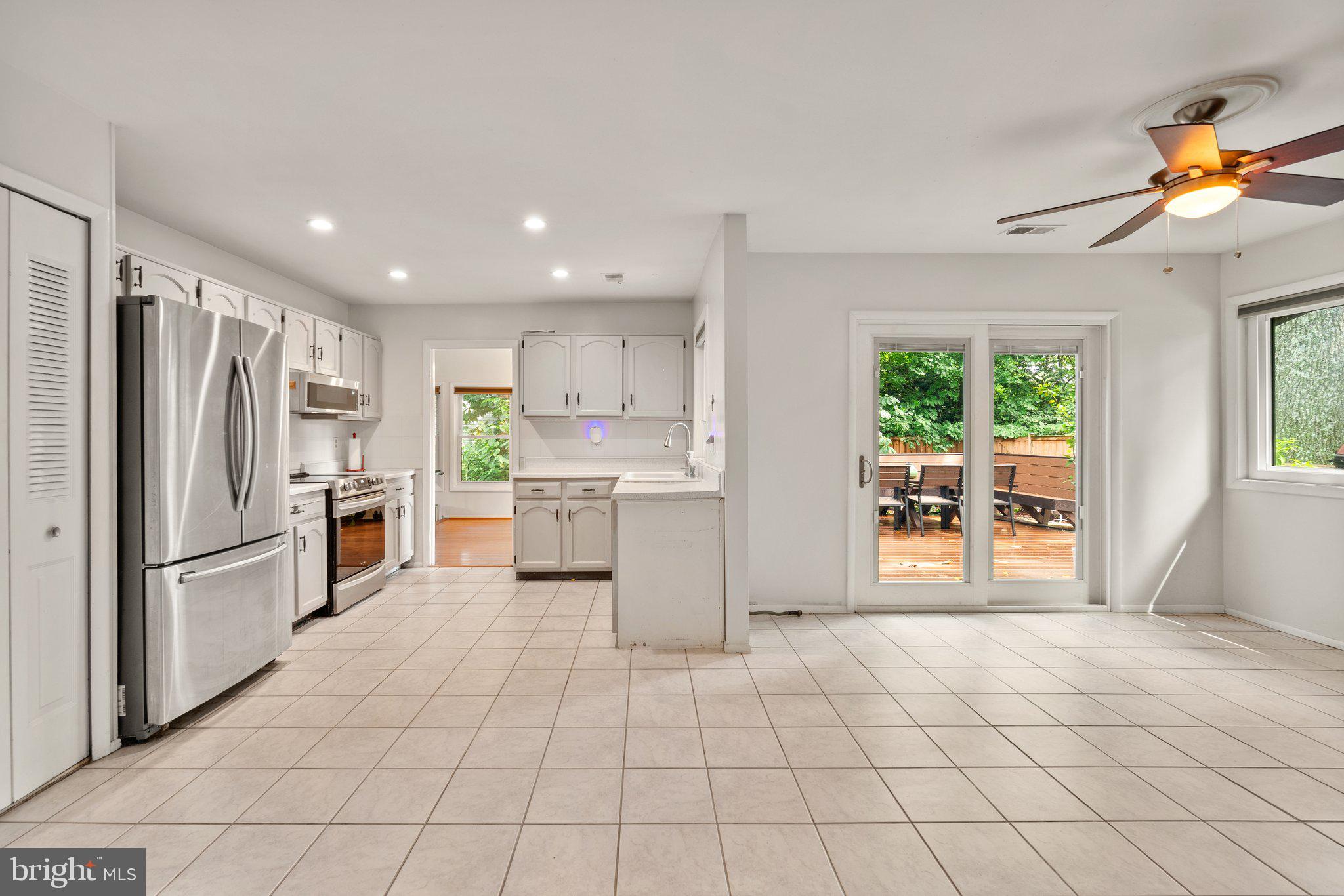 SUGARLAND RUN - Residential