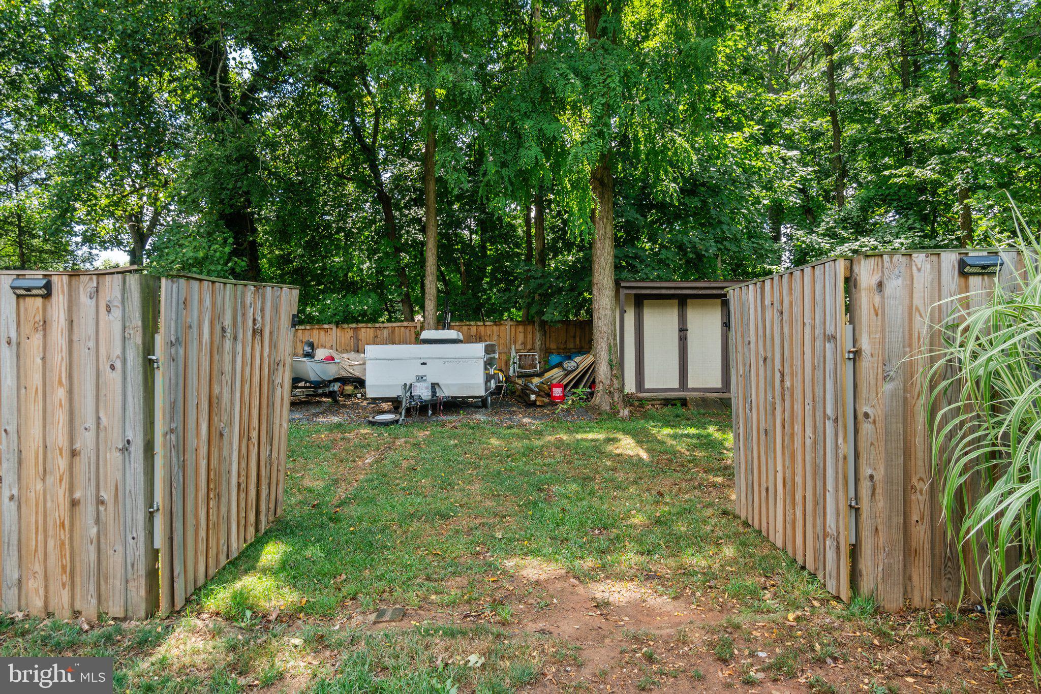 SUGARLAND RUN - Residential