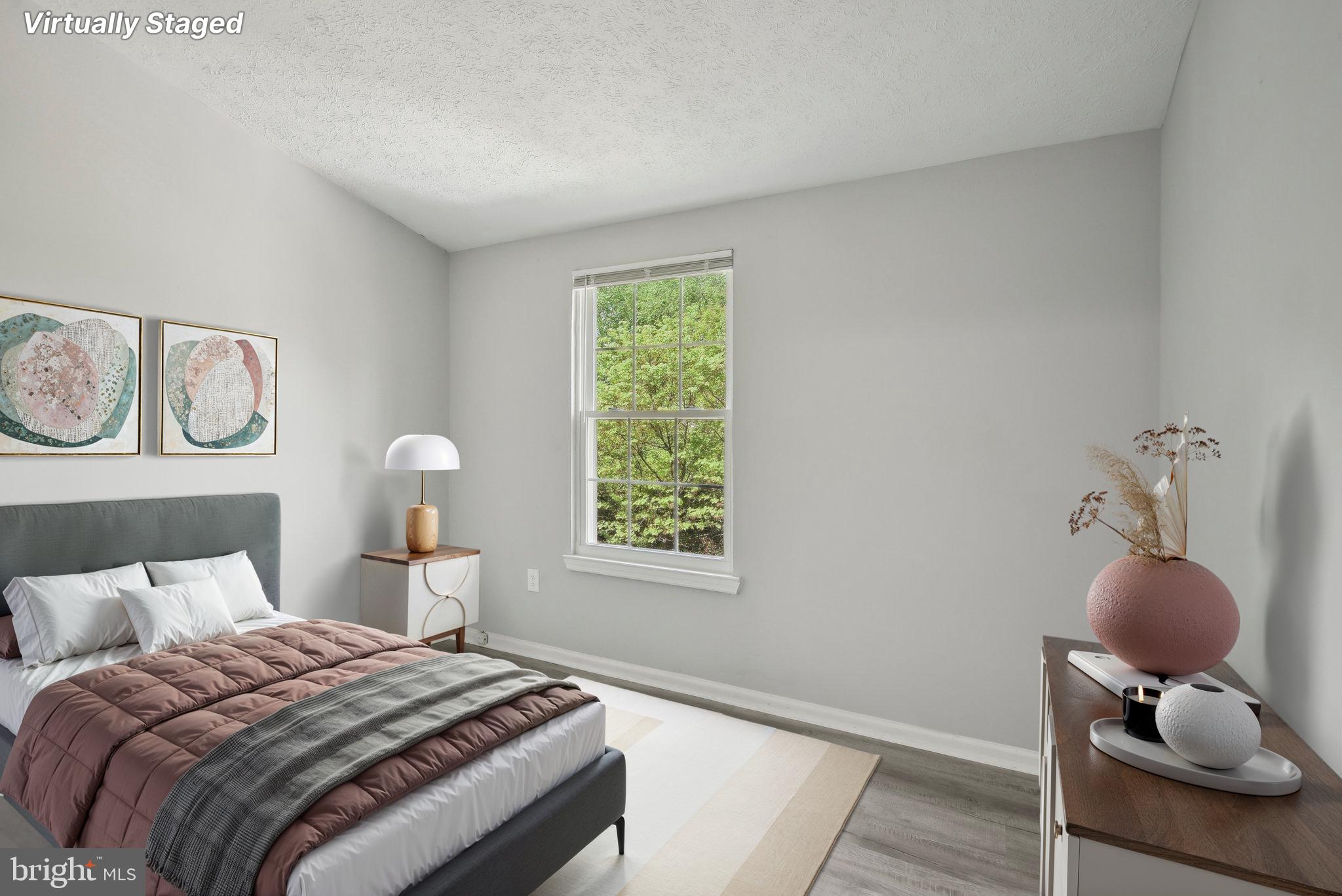 GREEN HOLLY WOODS - Residential