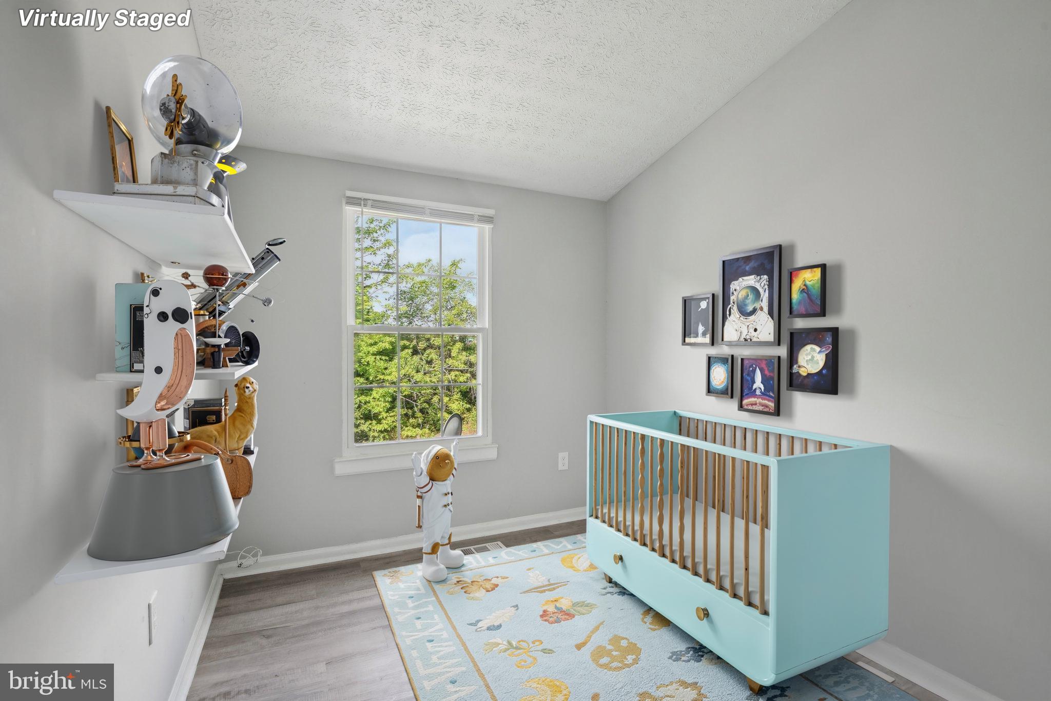 GREEN HOLLY WOODS - Residential