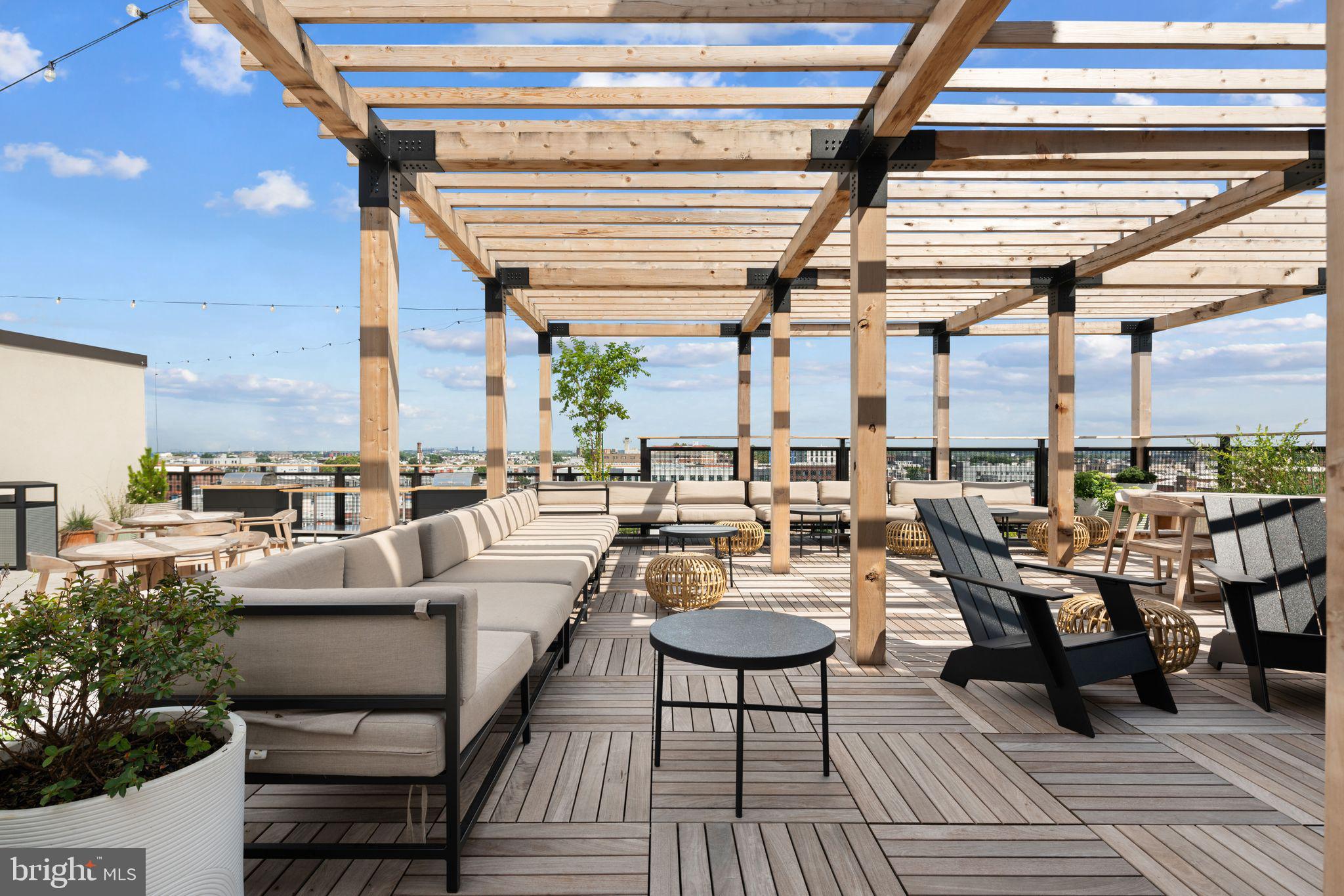 FISHTOWN - Residential Lease