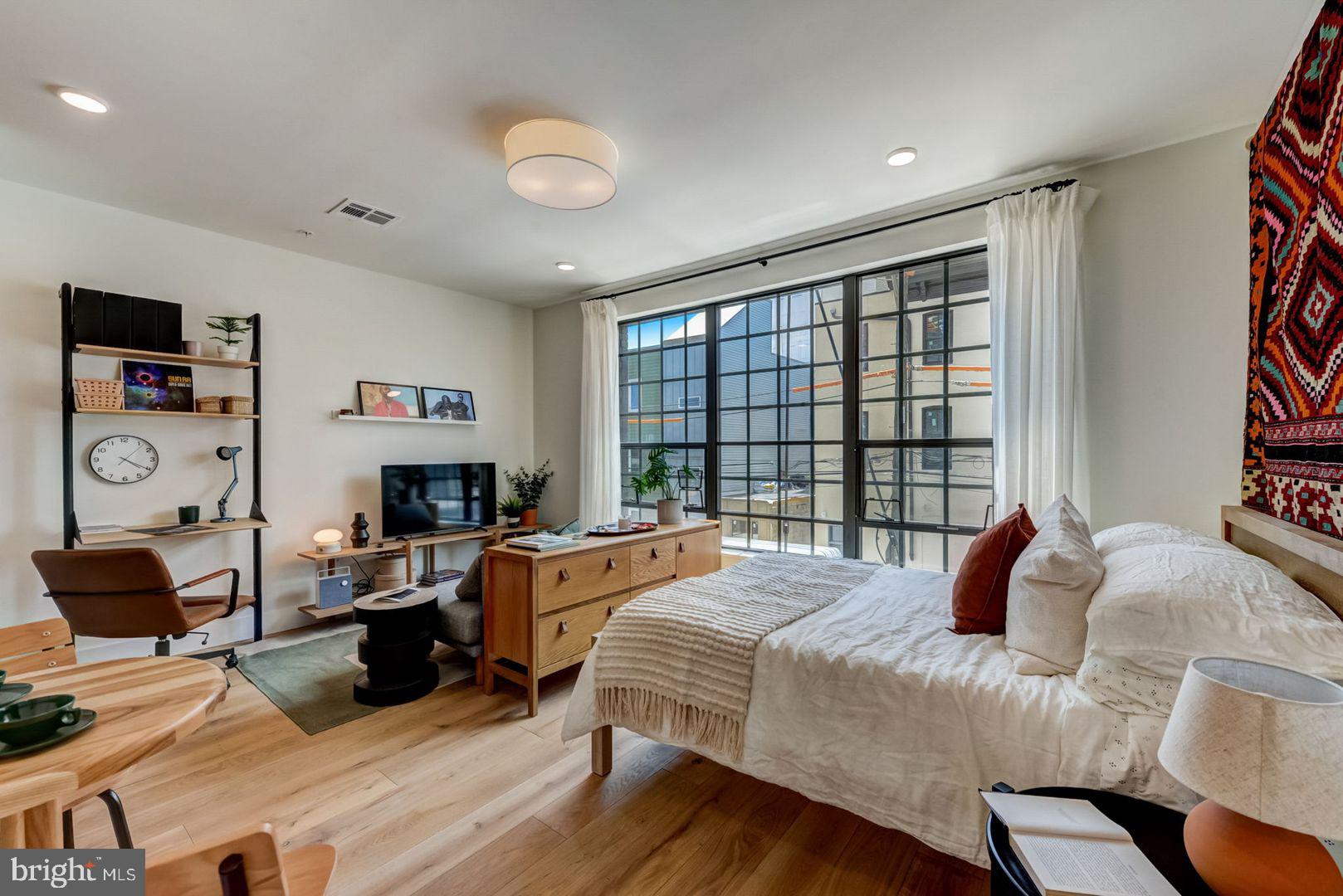 FISHTOWN - Residential Lease