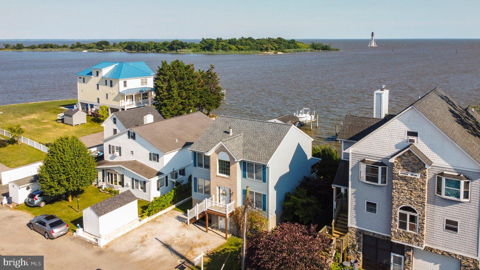 MILLERS ISLAND - Residential