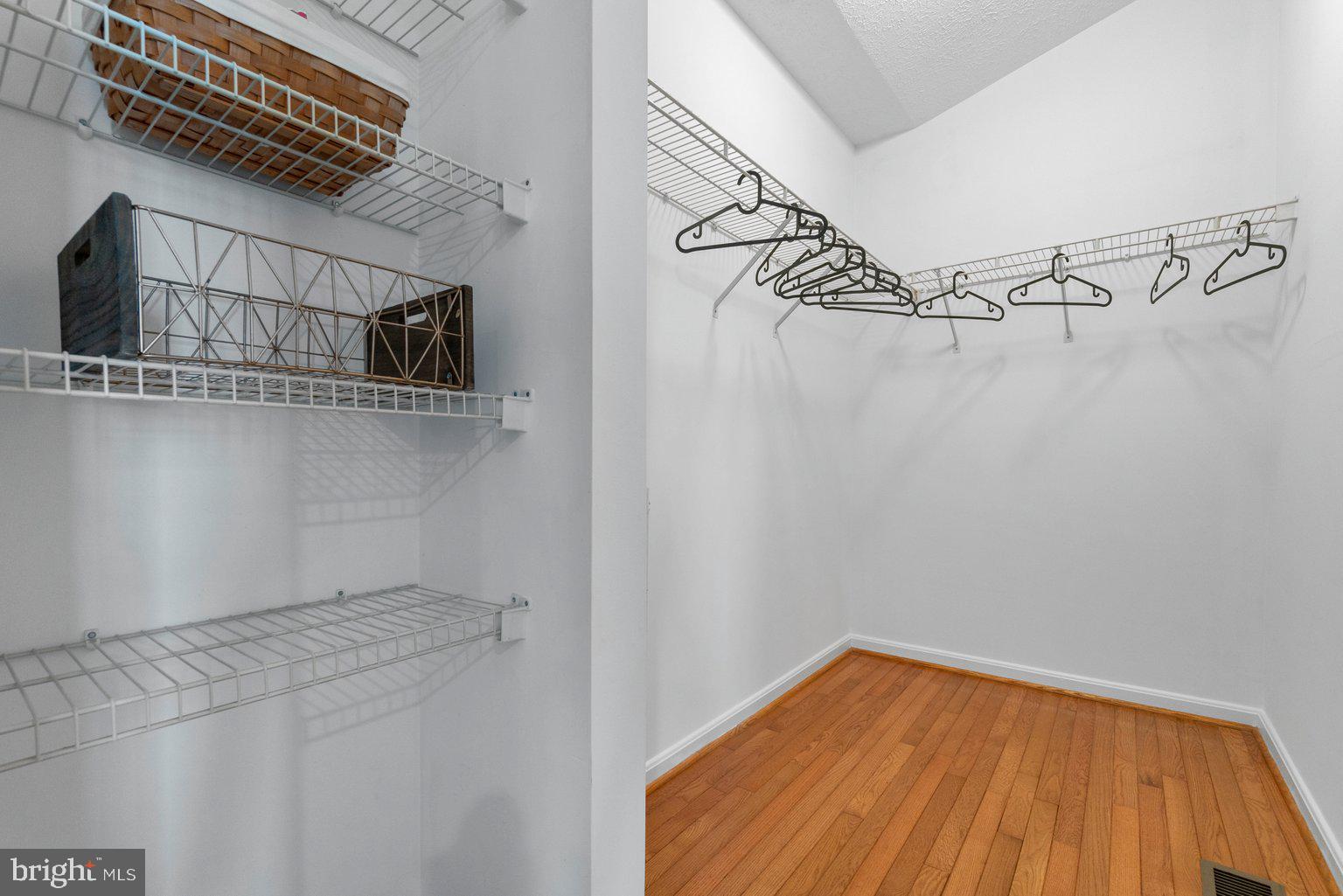 MILLERS ISLAND - Residential