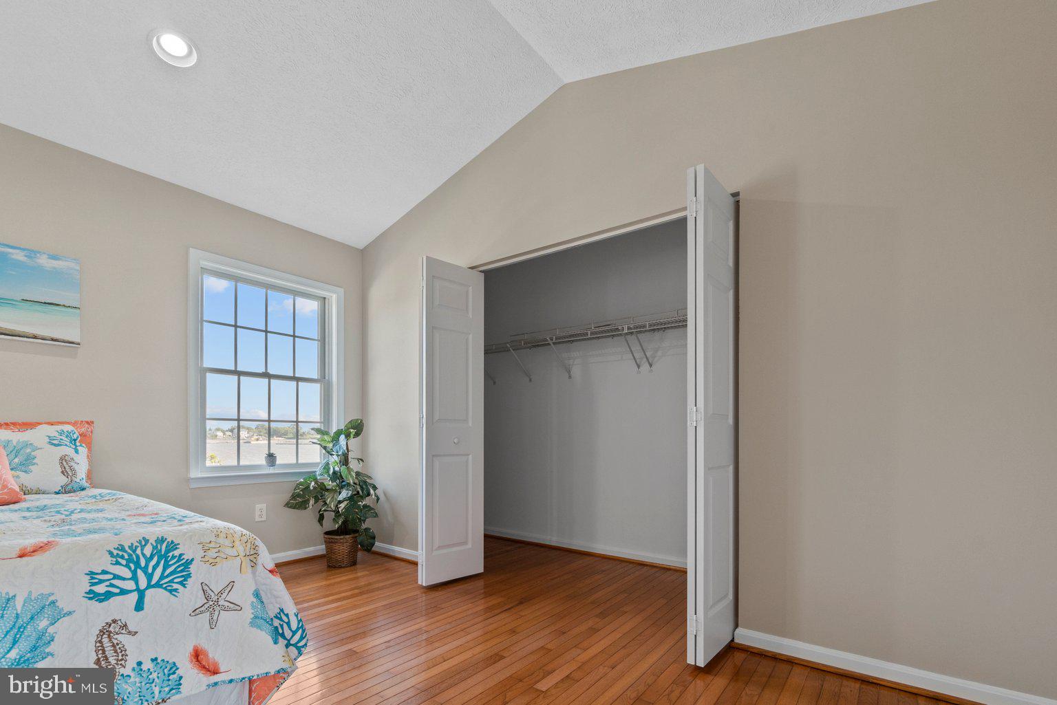 MILLERS ISLAND - Residential