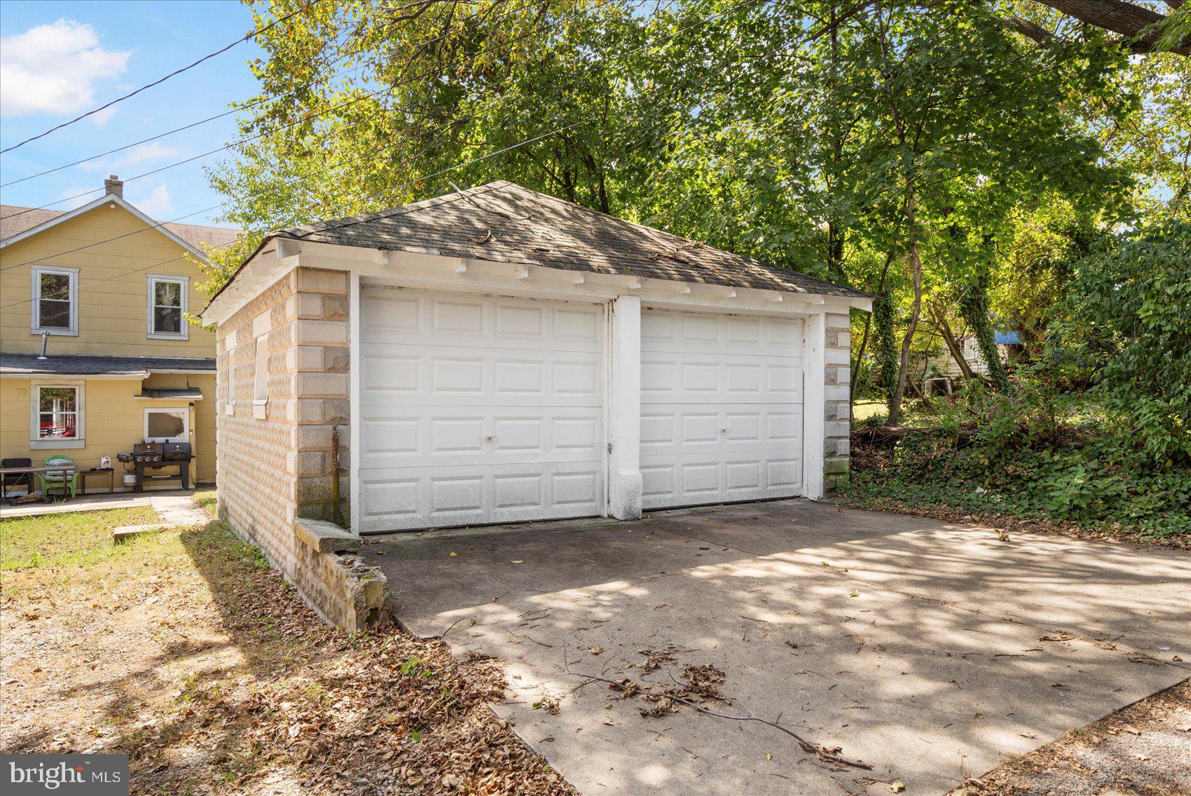 OVERLEA - Residential