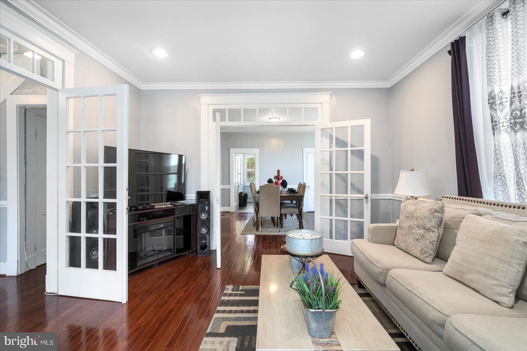 OVERLEA - Residential