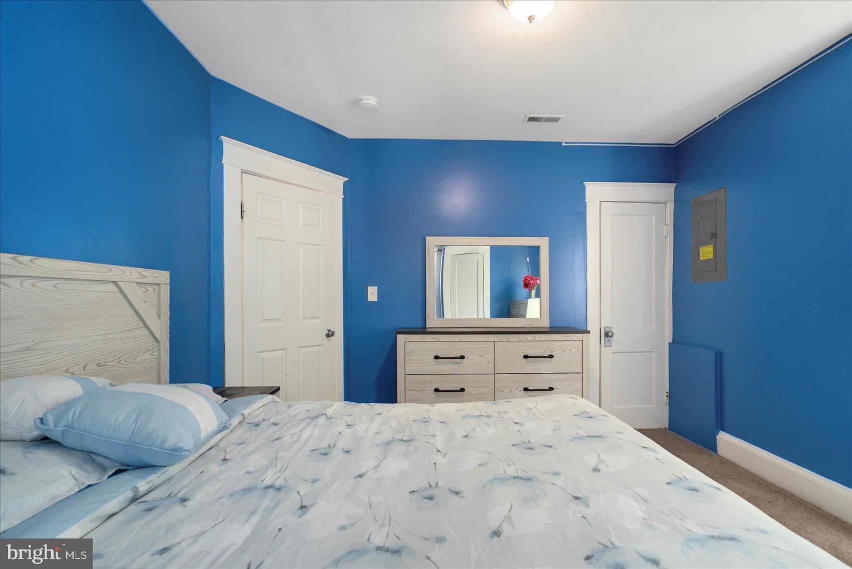 OVERLEA - Residential