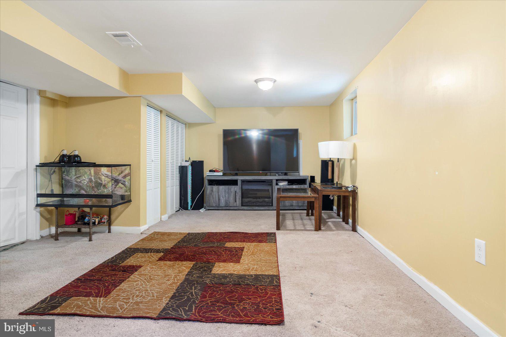 OVERLEA - Residential