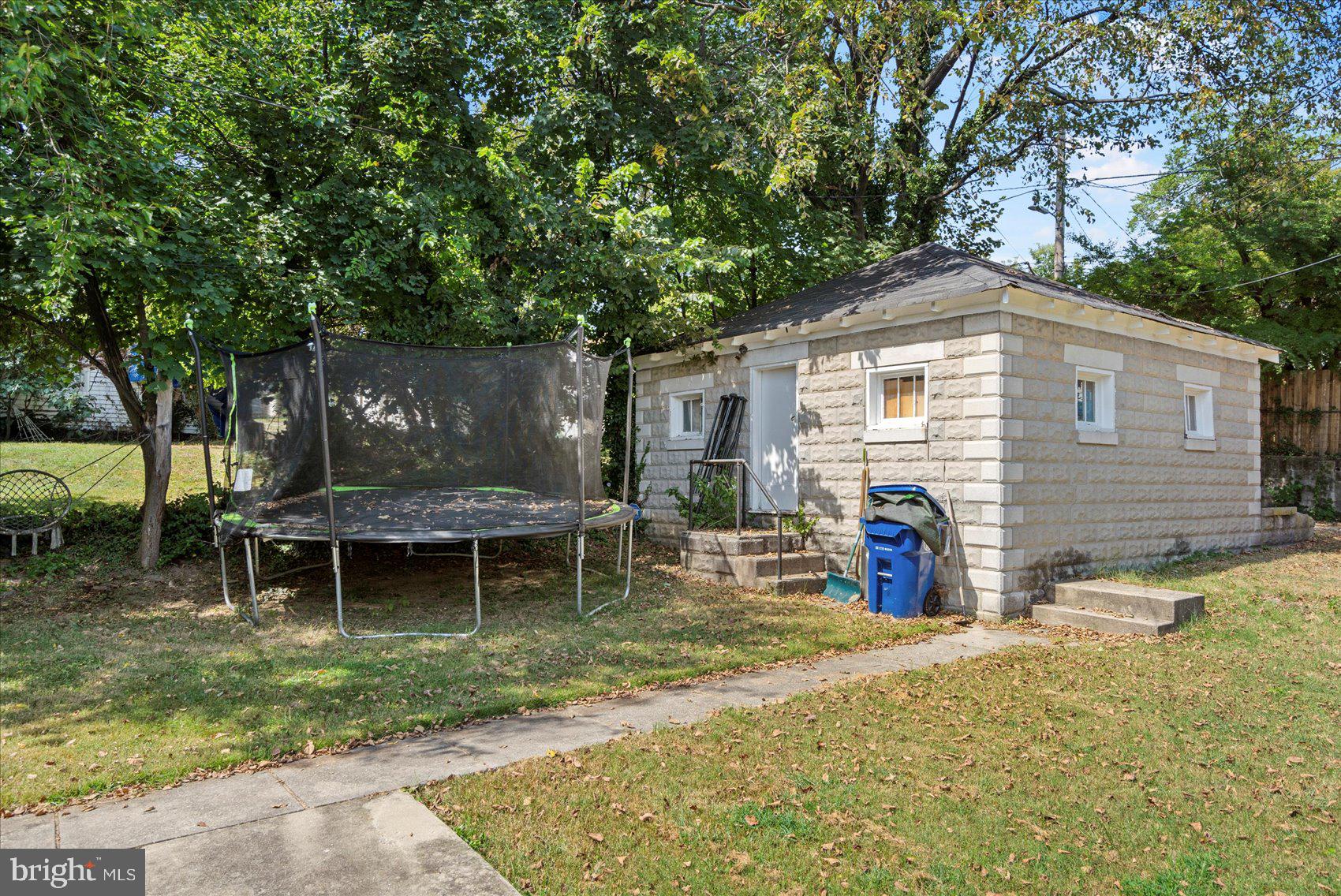 OVERLEA - Residential