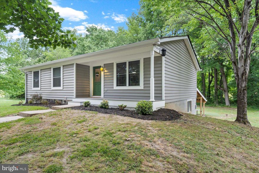 Immaculate 3 Bedroom, 2 1/2 bath Home on 1 acre lot in desirable Davidsonville, 21035.    This home has an open floor plan with living room, dining room, updated kitchen and fully finished basement with separate room for an office or home gym.    Updated flooring, Covered patio with pavers and a pool with composite decking. Beautiful landscape that backs to woods.  Roof was replaced in 2018, Vinyl Siding 2021,  New Slider Door, Well Pump replaced in 2021 and Septic recently pumped.  Home is close to shopping, dining and Davidsonville Elementary School.  This home will not last long and is a must see.!