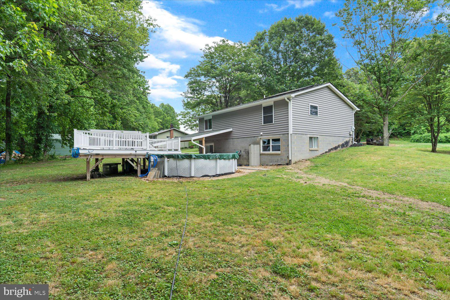 DAVIDSONVILLE - Residential