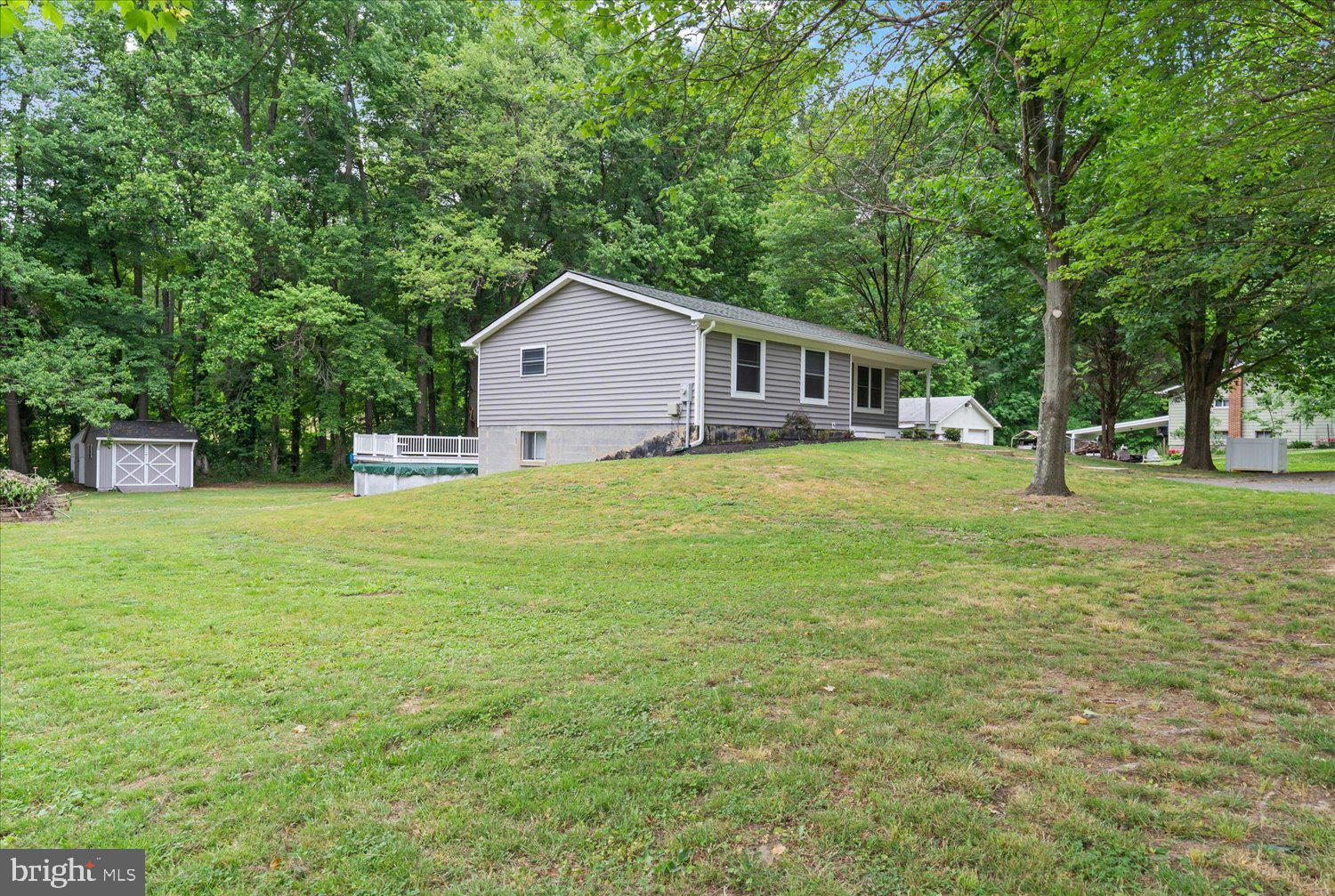 DAVIDSONVILLE - Residential
