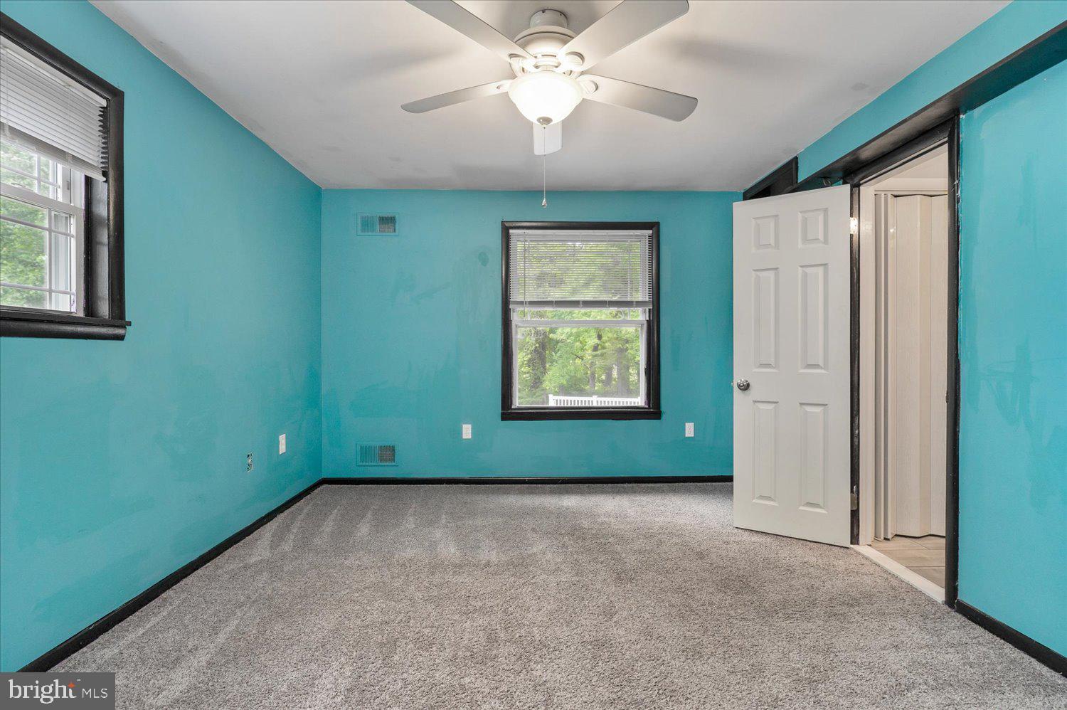 DAVIDSONVILLE - Residential