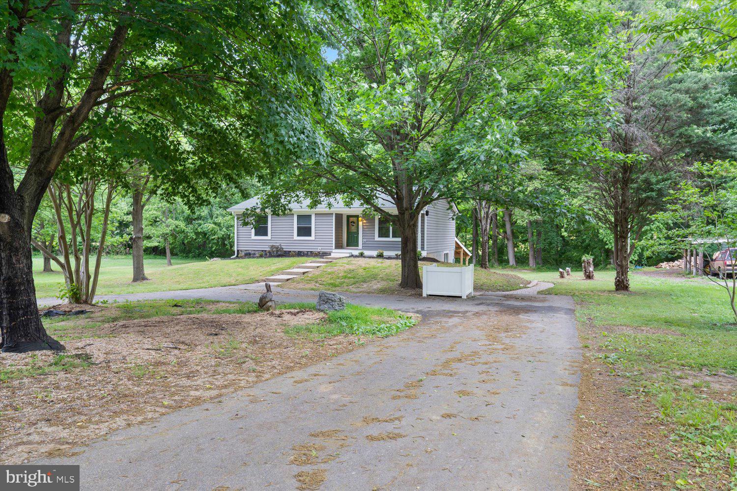 DAVIDSONVILLE - Residential