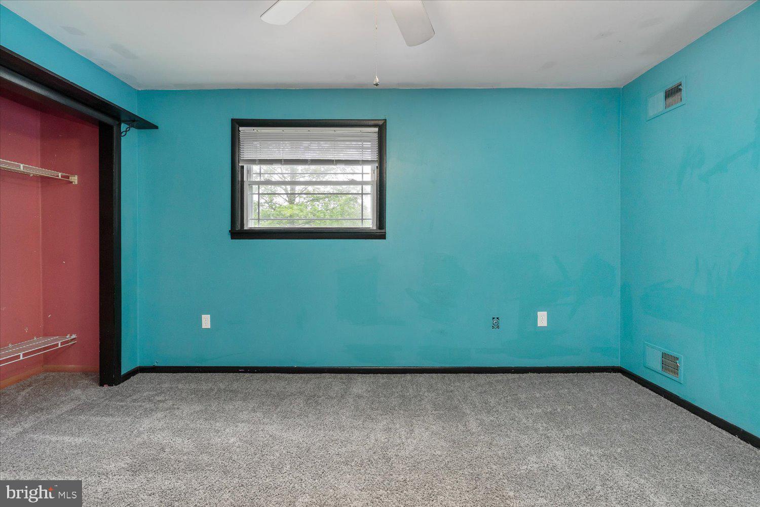 DAVIDSONVILLE - Residential