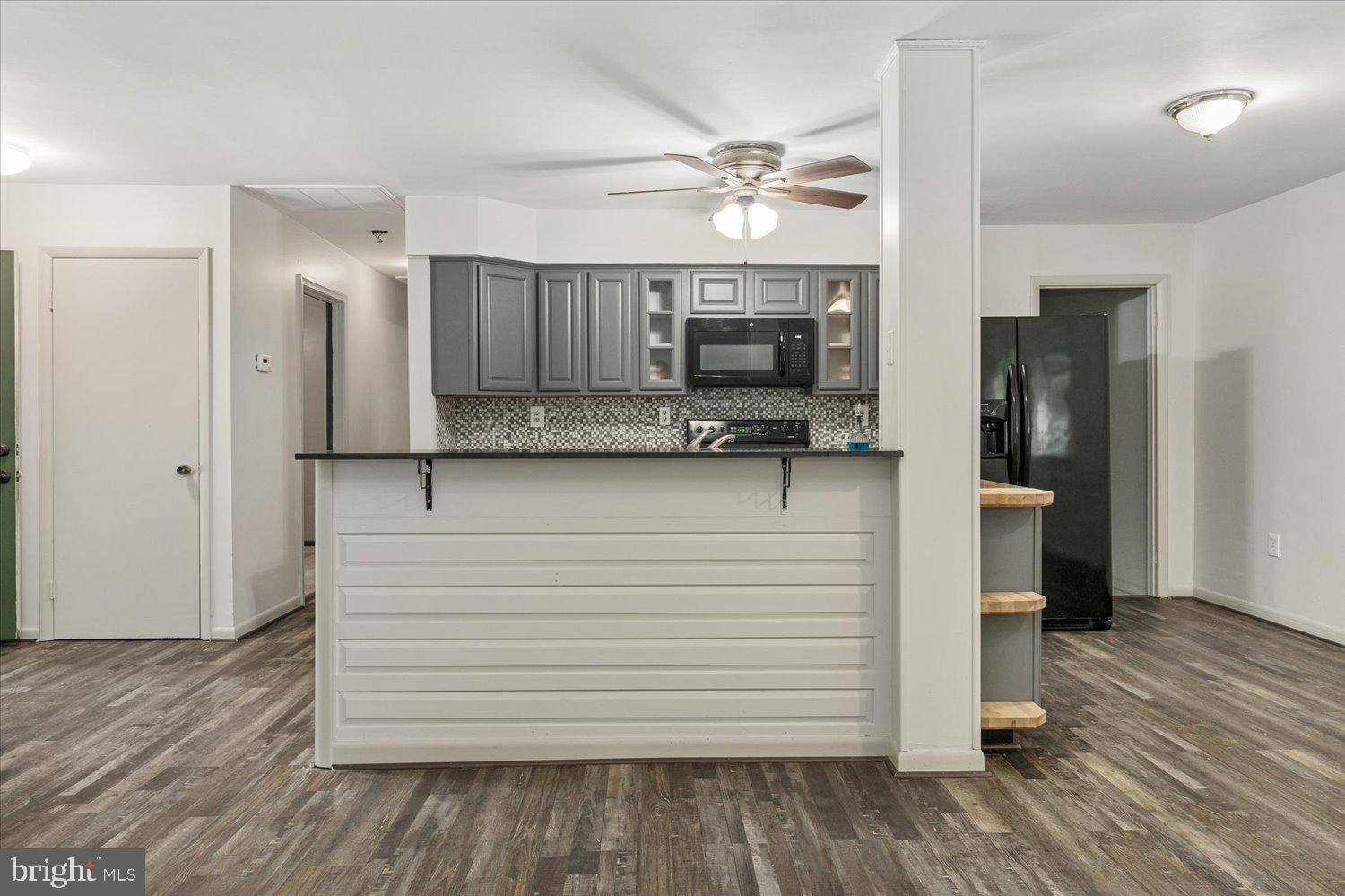 DAVIDSONVILLE - Residential