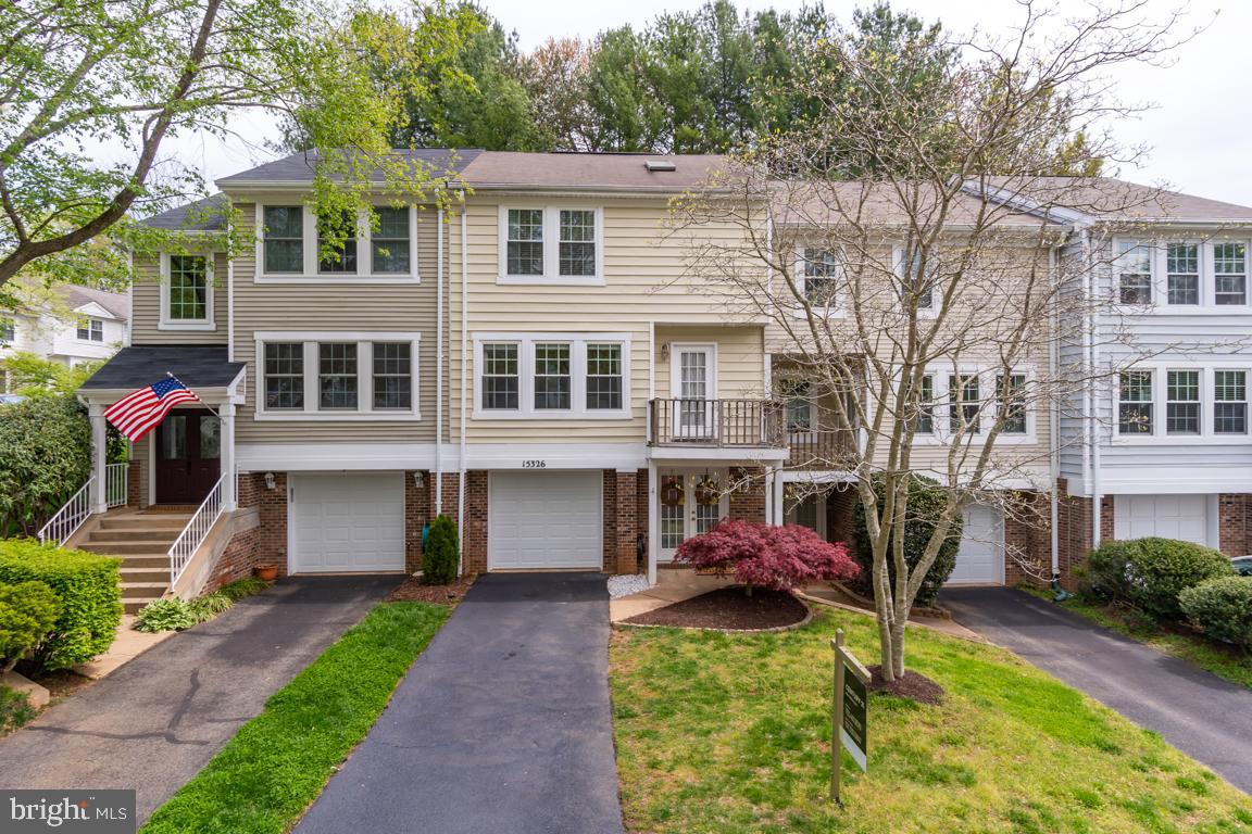 MONTCLAIR ST4 - Residential