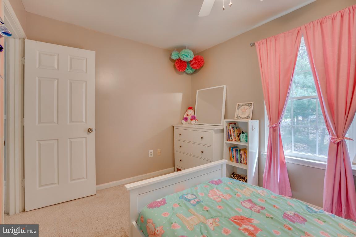 MONTCLAIR ST4 - Residential