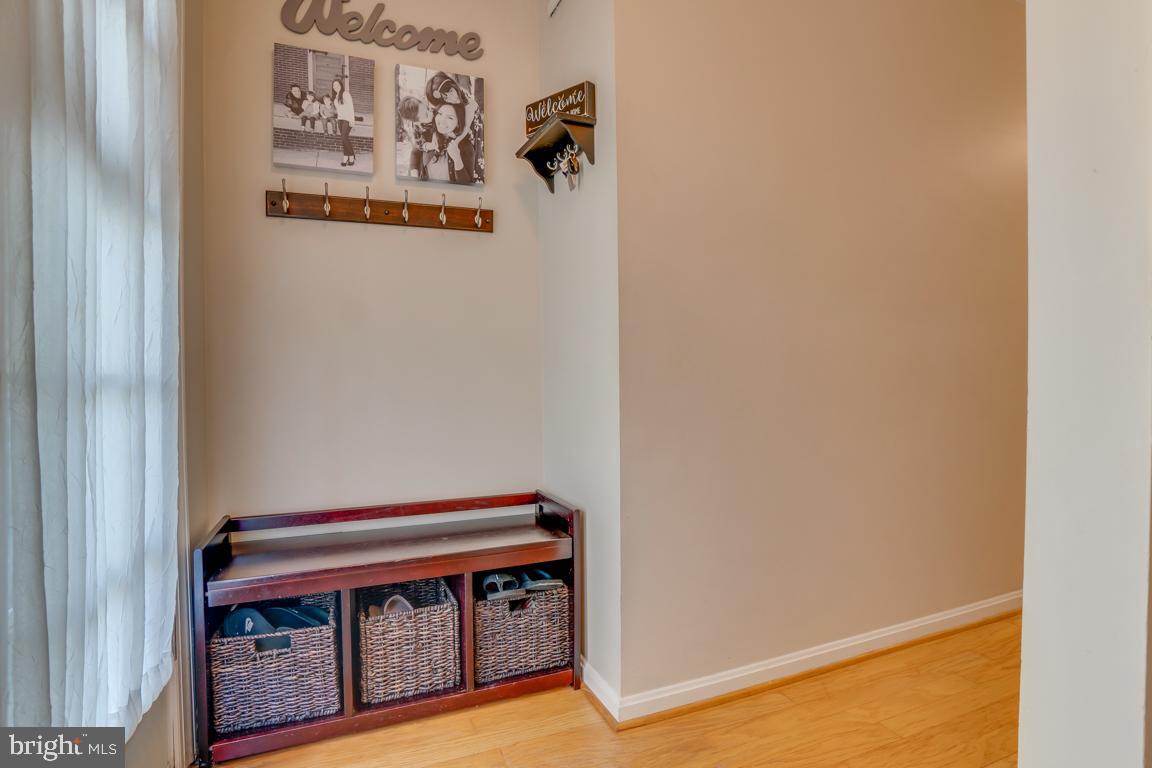 MONTCLAIR ST4 - Residential