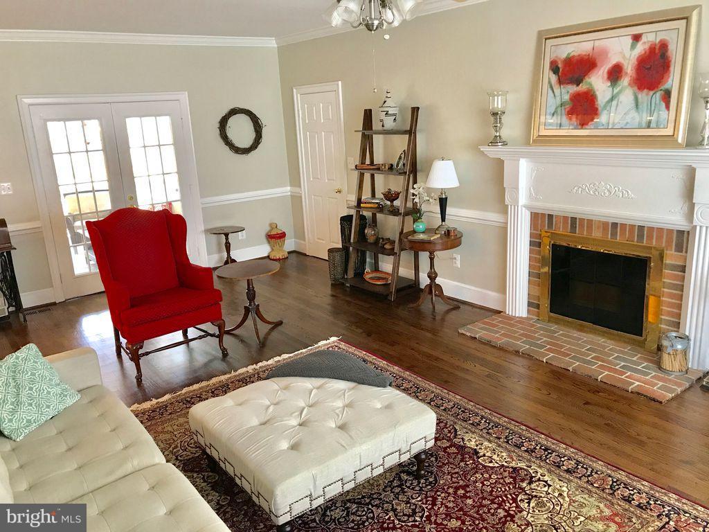 CROSSPOINTE - Residential